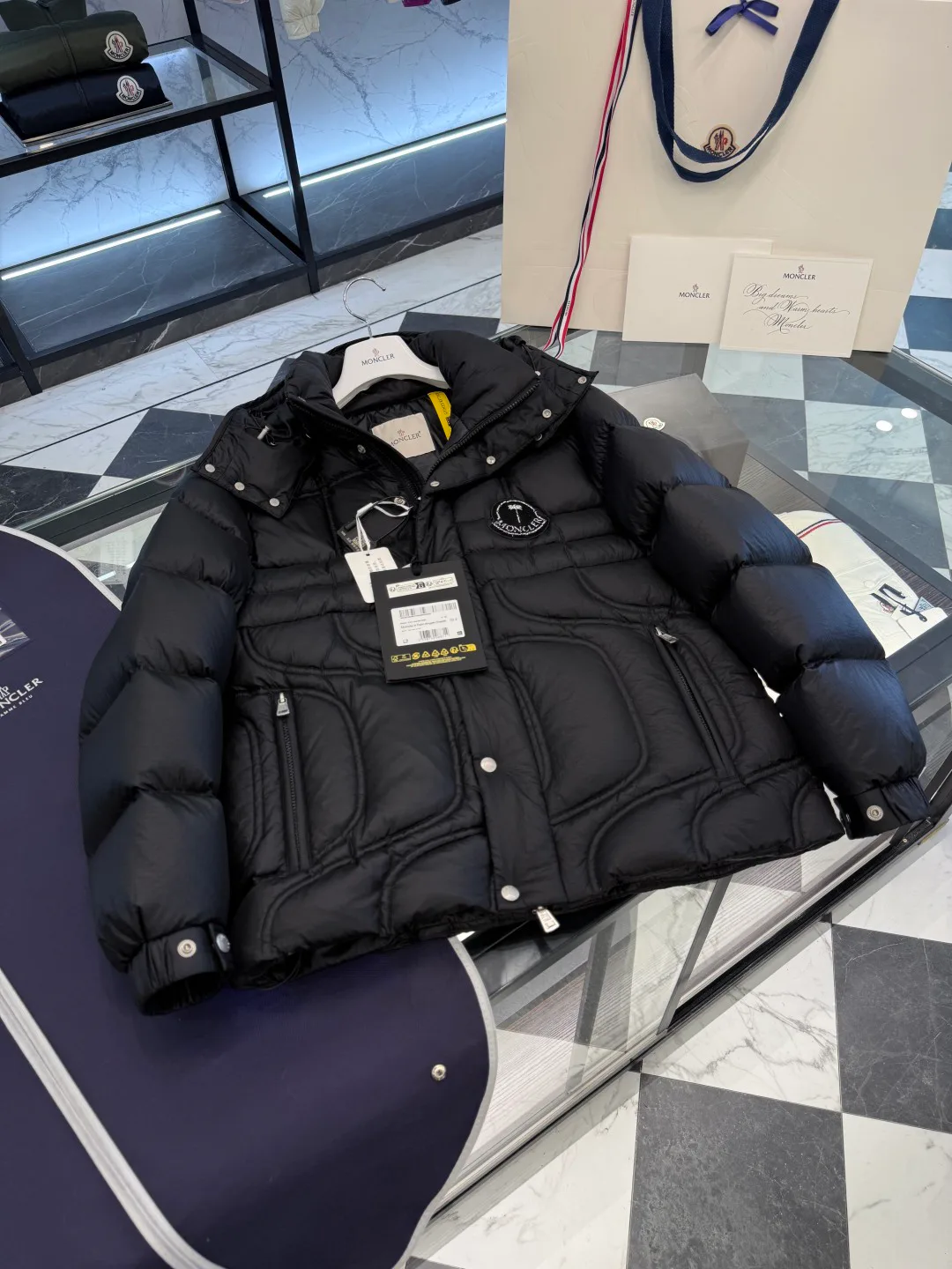 Куртки И Пуховики Женские Moncler 18007706