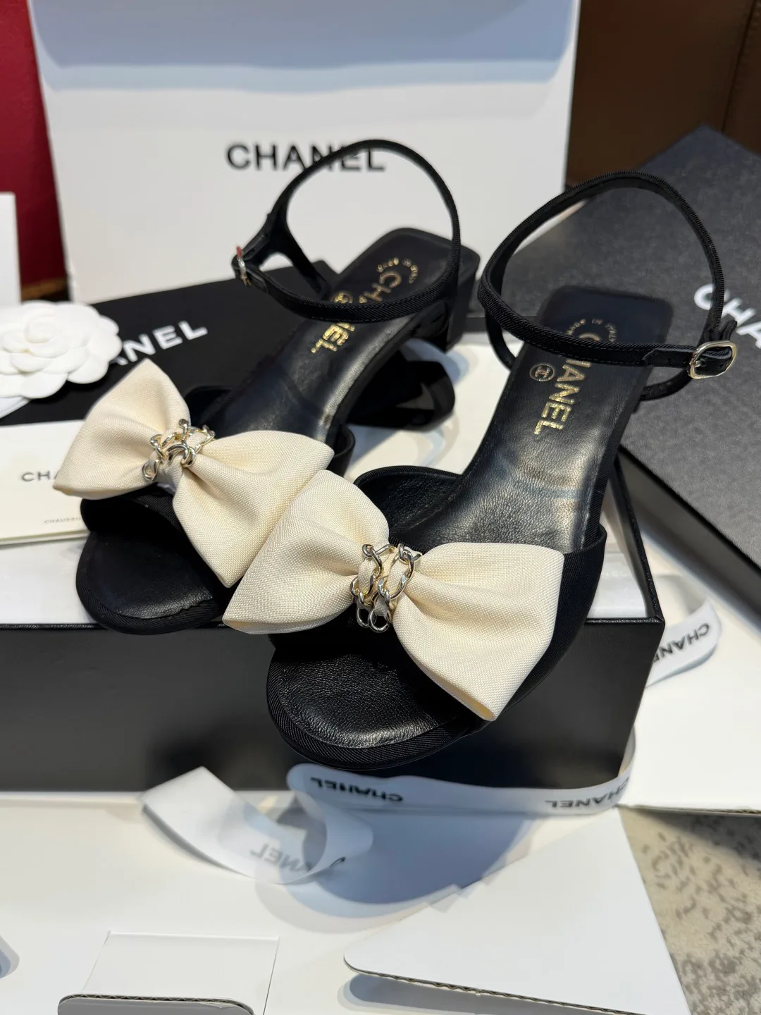 Босоножки Женские Chanel 11656860