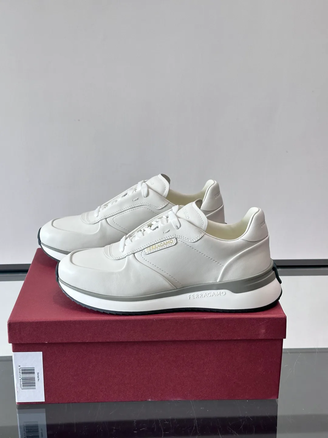 Кроссовки Мужские Salvatore Ferragamo 11334459
