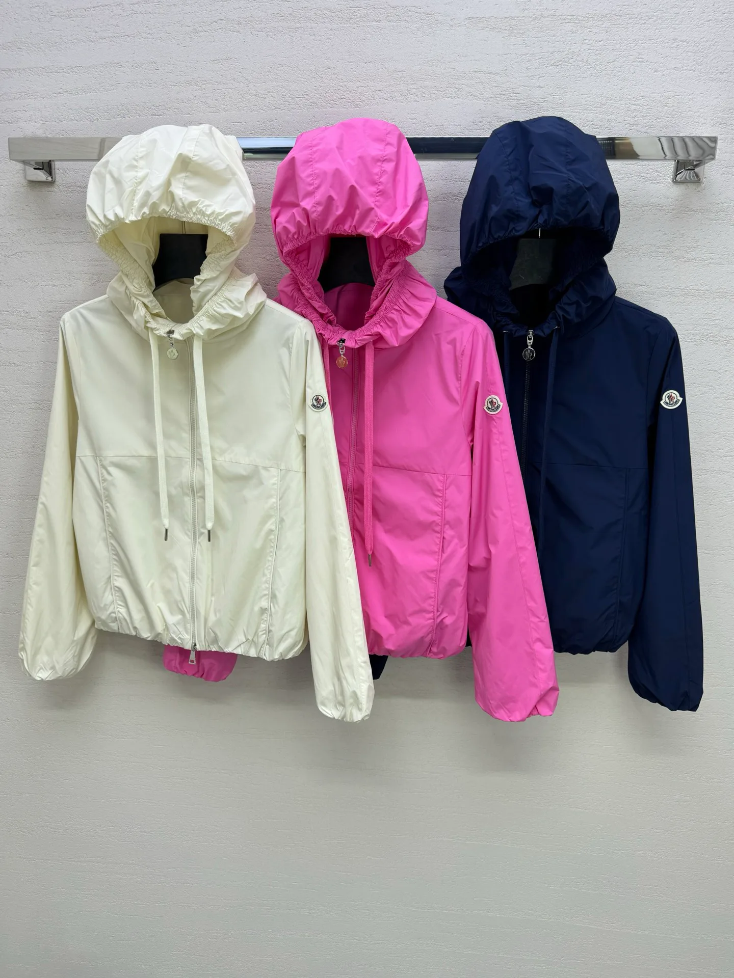 Куртки И Пуховики Женские Moncler 11513437