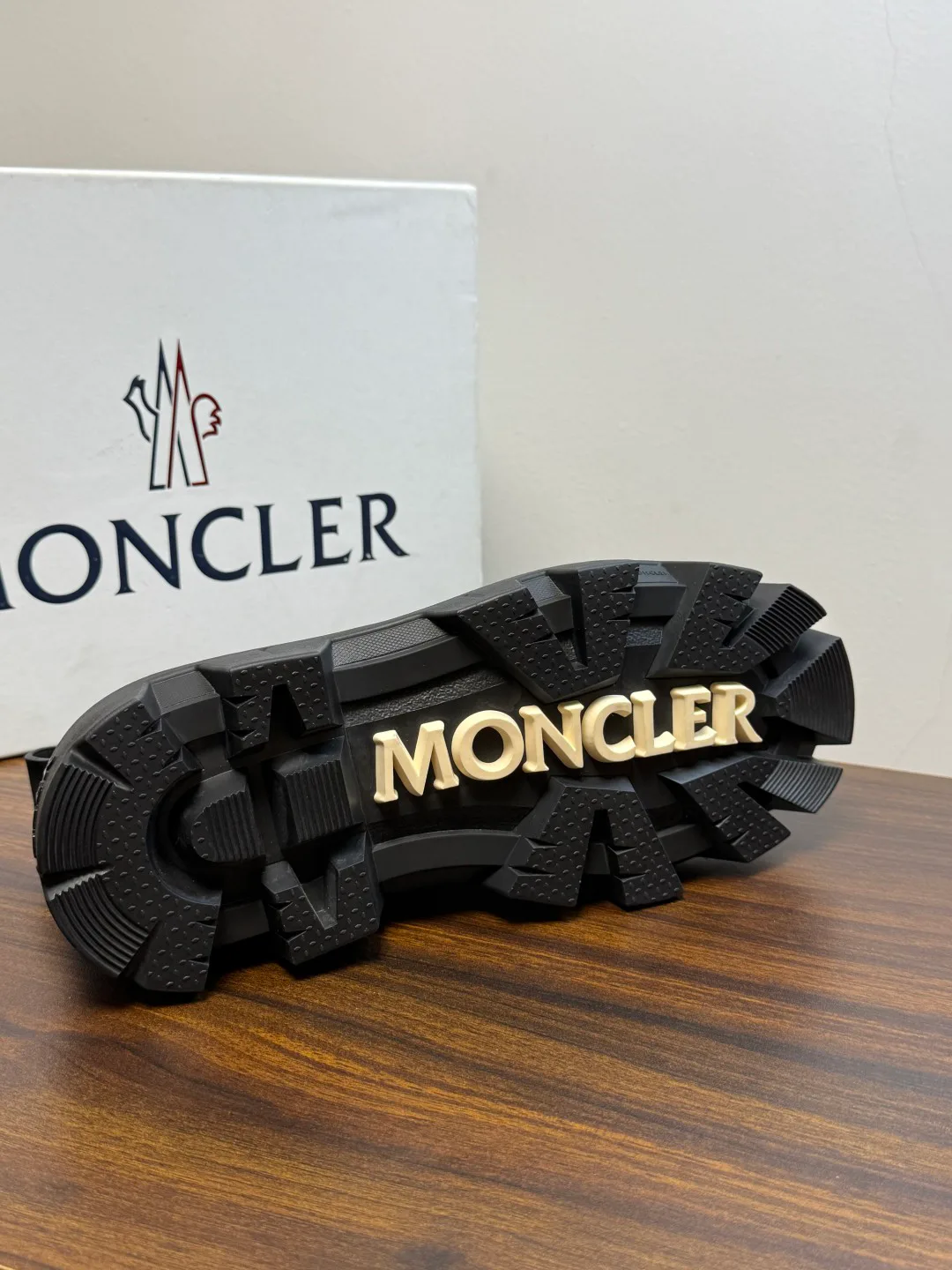 Кроссовки Мужские Moncler 19623421