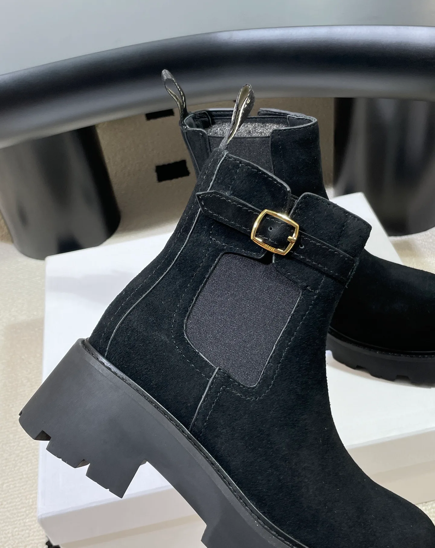 Ботинки Женские Celine 18041593