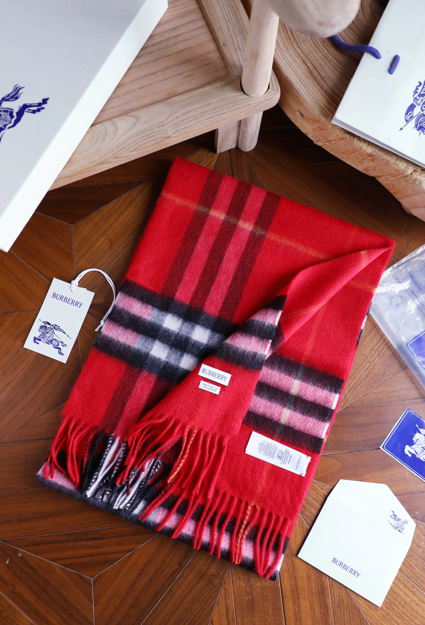 Шарфы Burberry 5073829