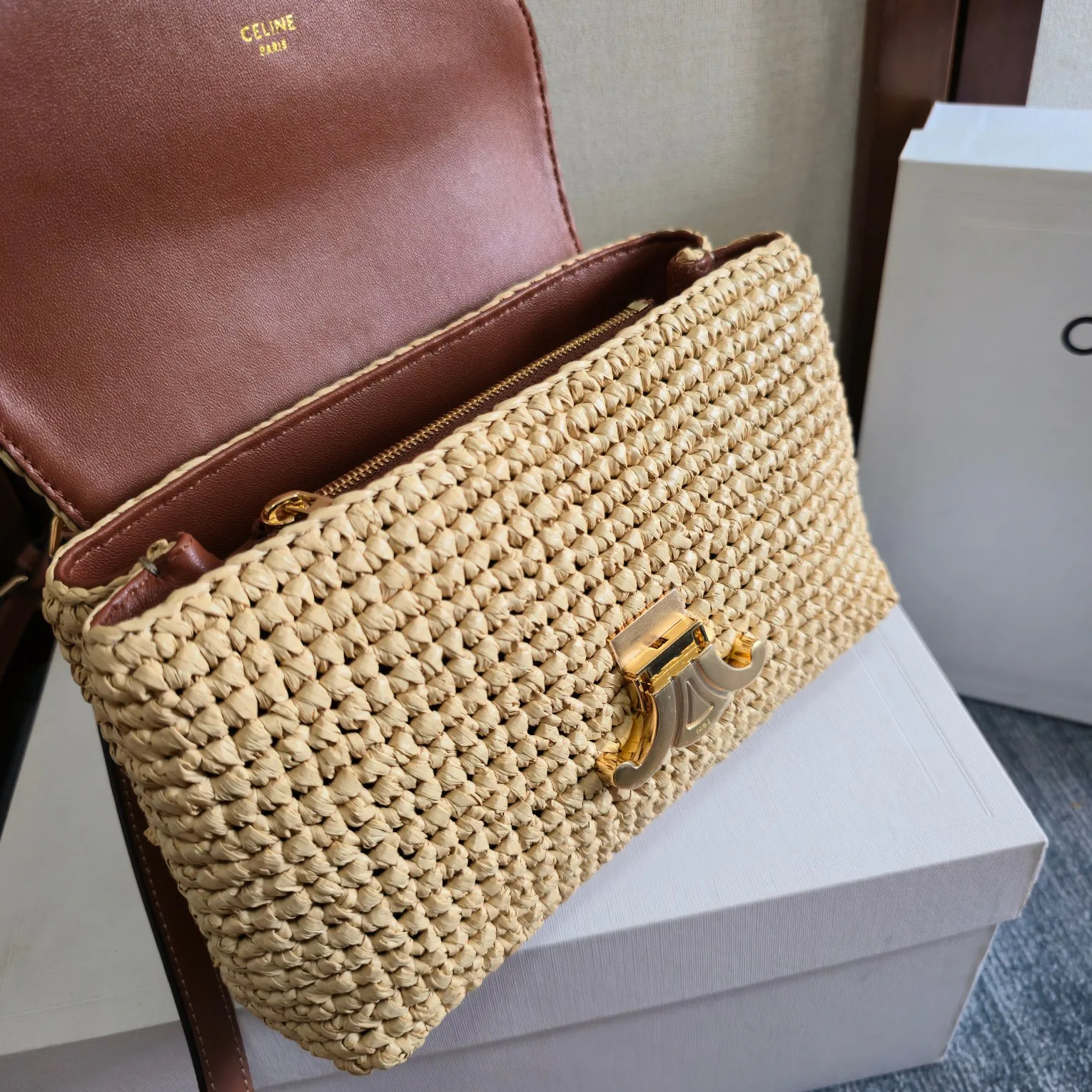 Классические Сумки Женские Celine 11532944