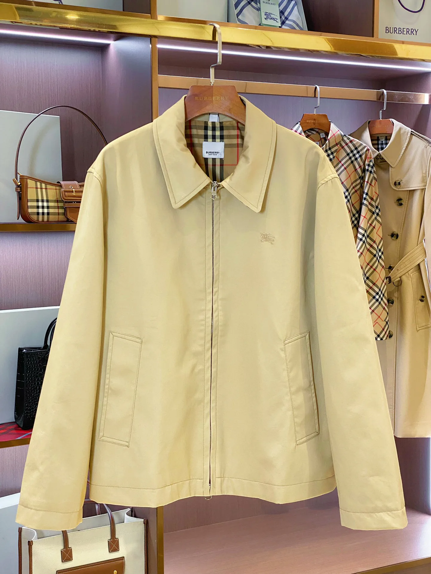 Куртки И Пуховики Мужские Burberry 18206406