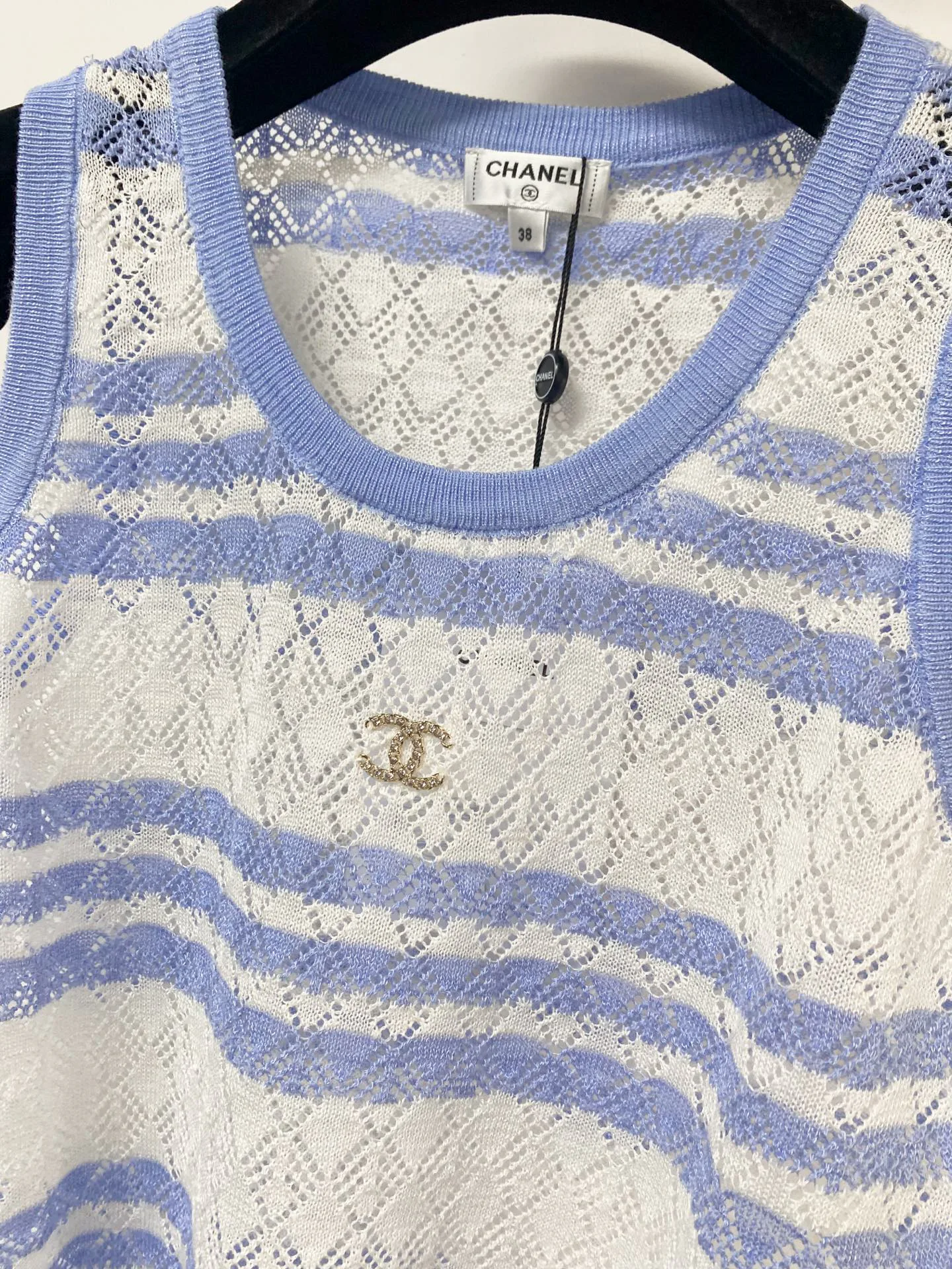 Жилеты Женские Chanel 13557585