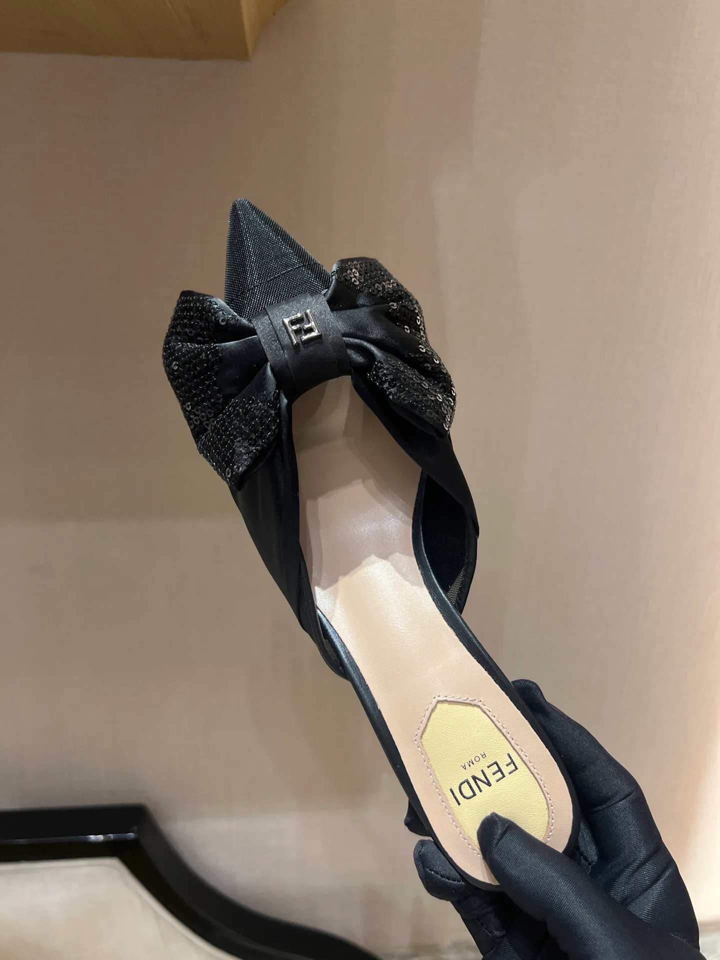 Босоножки Женские Fendi 11620464