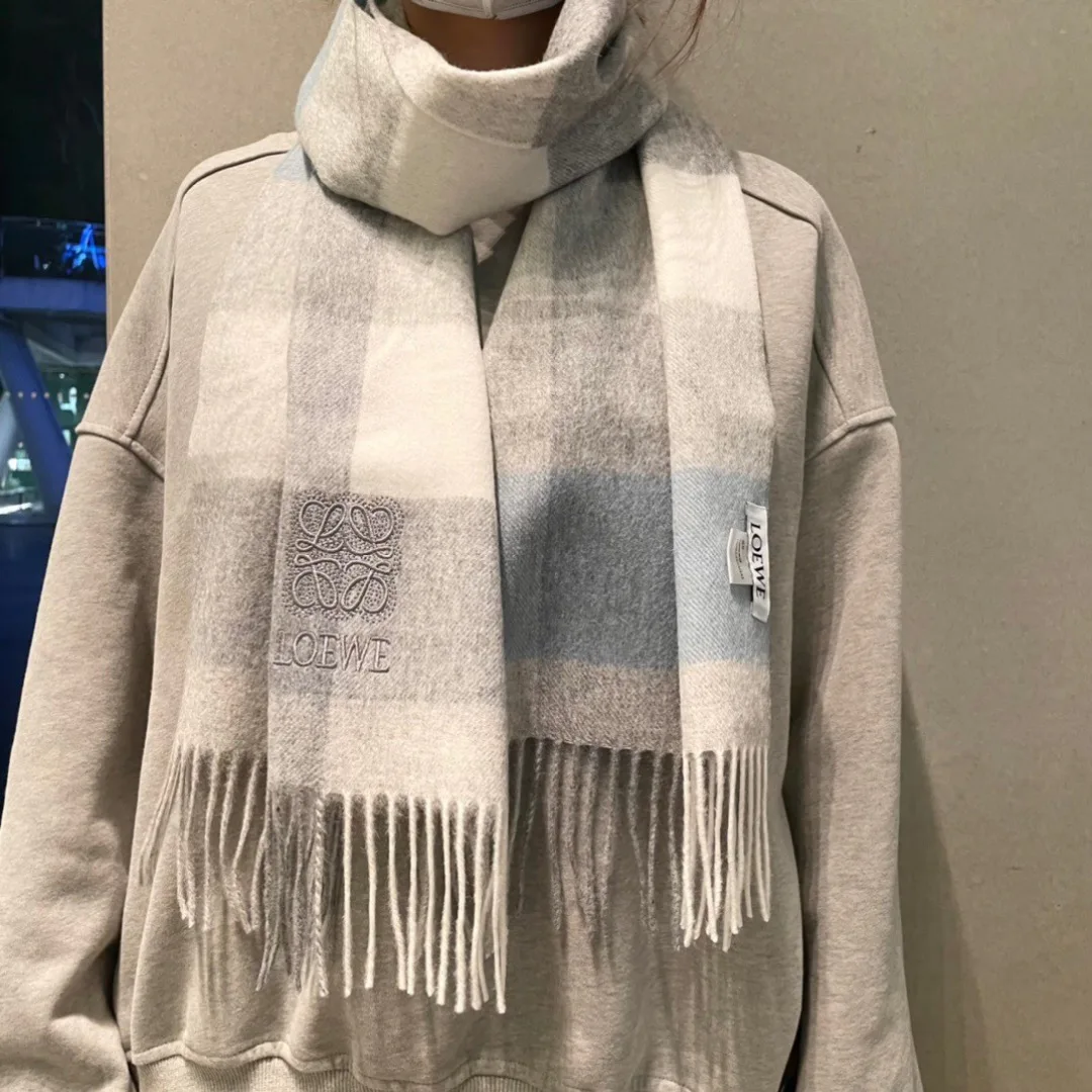 Шарфы Loewe 588258