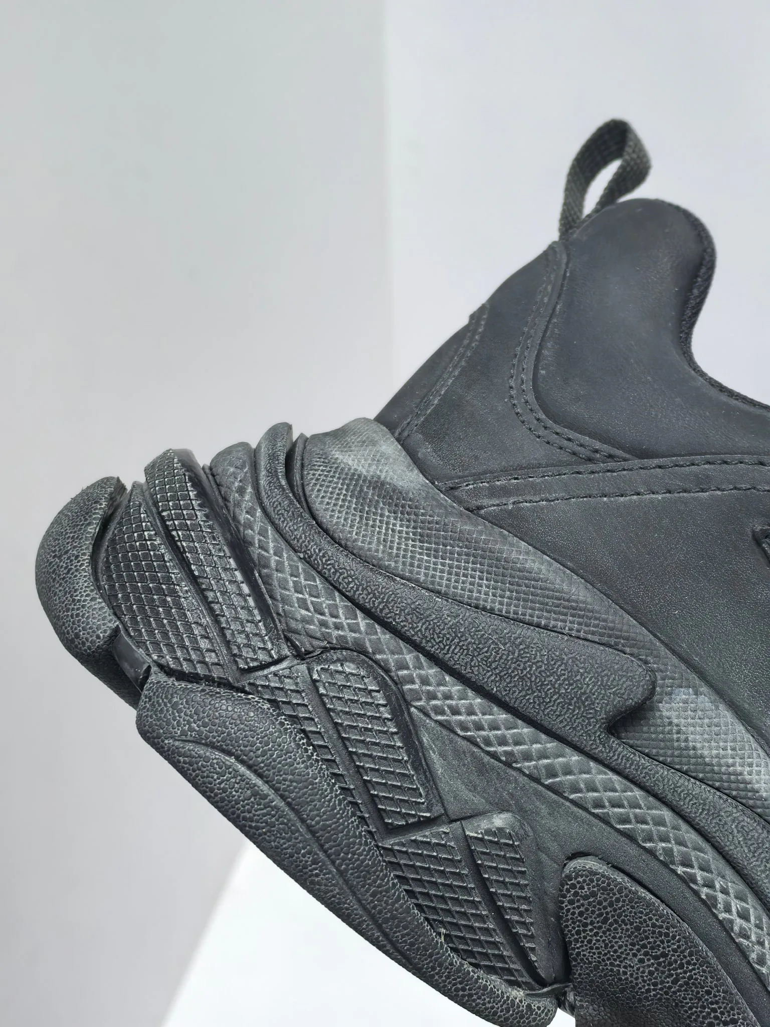 Кроссовки Женские Balenciaga 33371