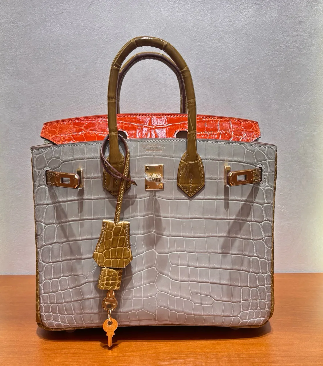 Классические Сумки Женские Hermes 18203089