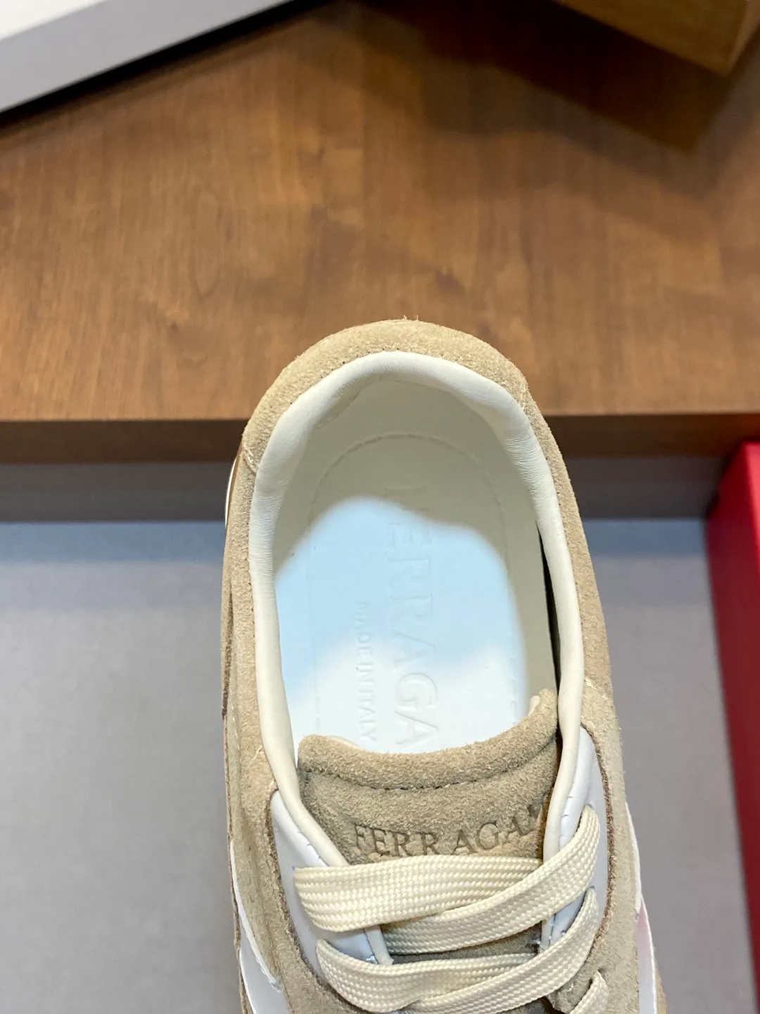 Кроссовки Мужские Salvatore Ferragamo 19458702
