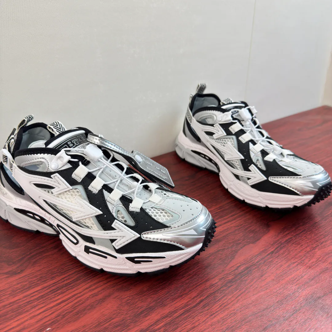 Кроссовки Женские Off-White 18100649