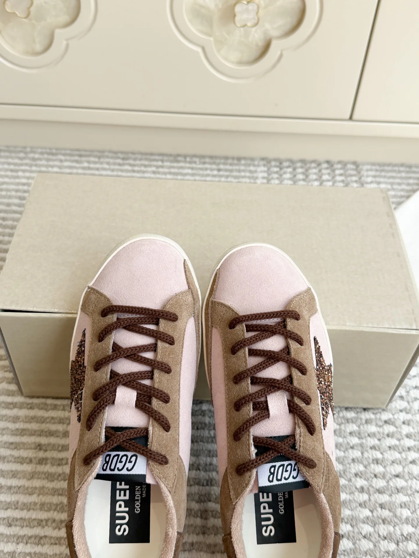 Кроссовки Женские Golden Goose 18360503