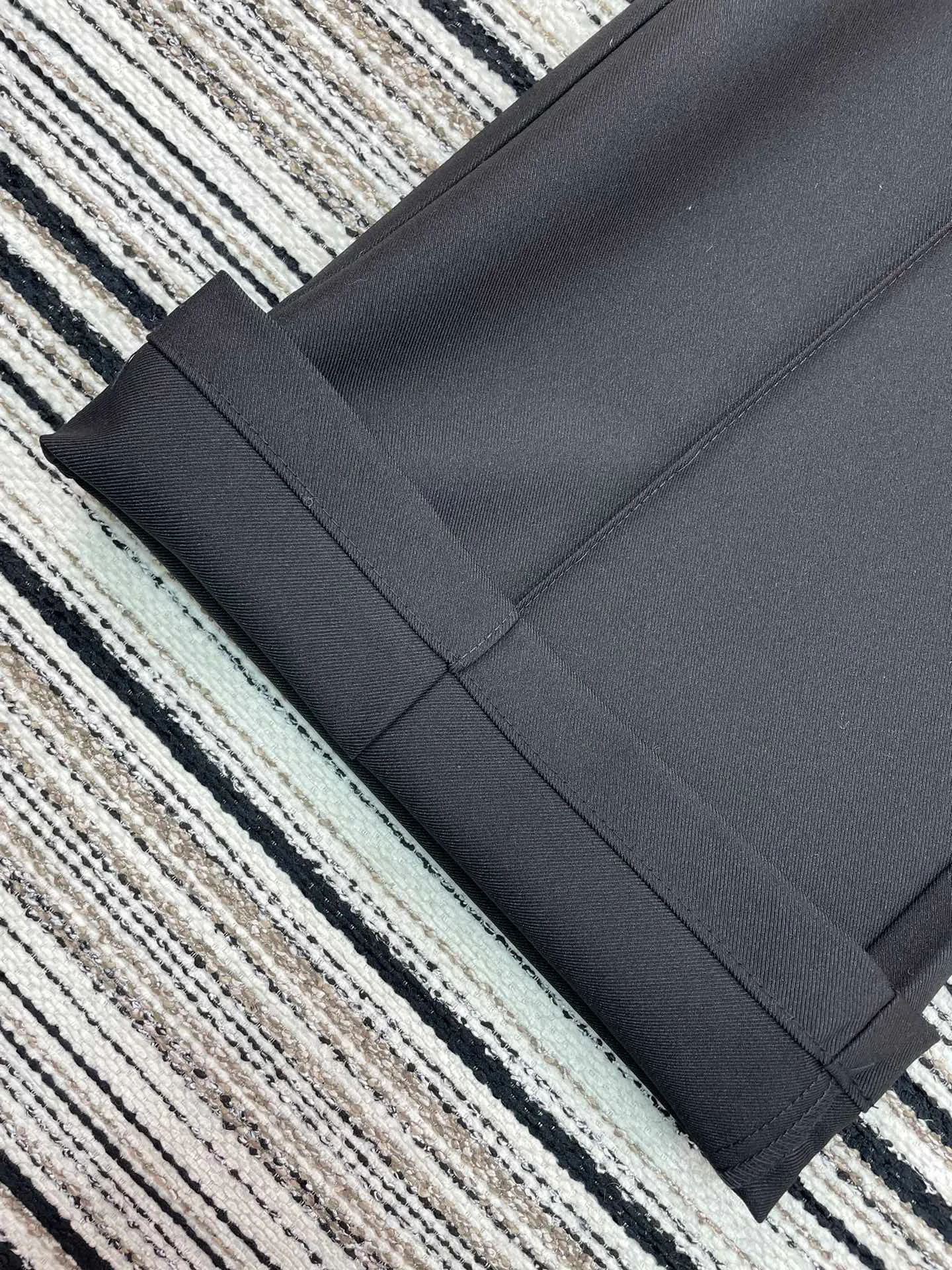 Брюки Женские Louis Vuitton 10451109