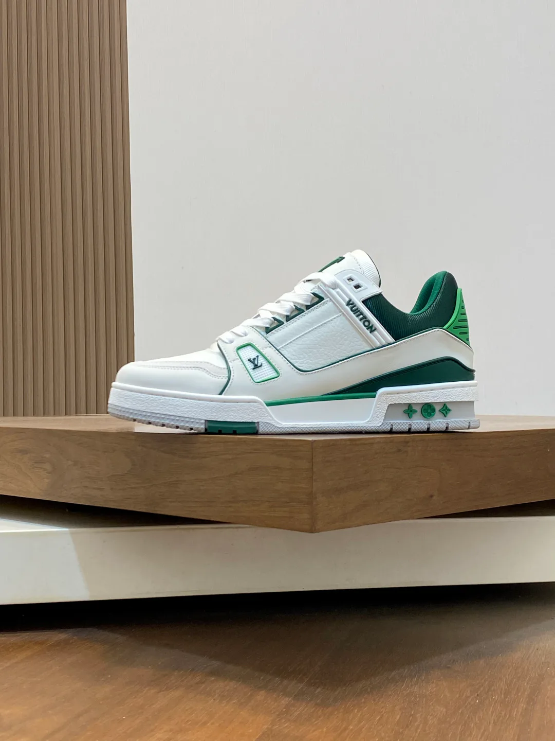 Кроссовки Мужские Louis Vuitton 2194130