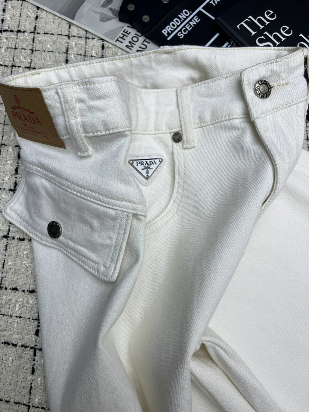 Джинсы Женские Prada 19134147