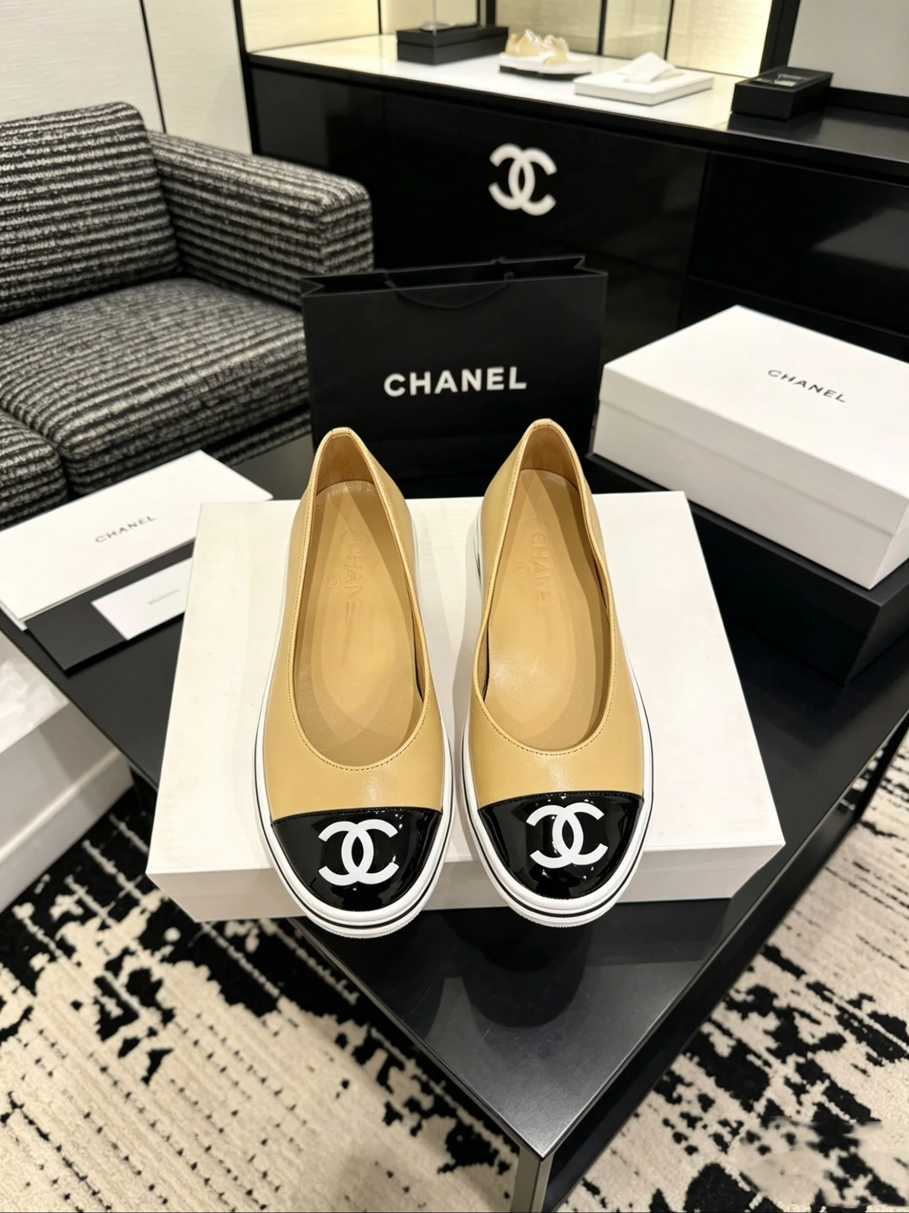 Туфли Женские Chanel 12245182