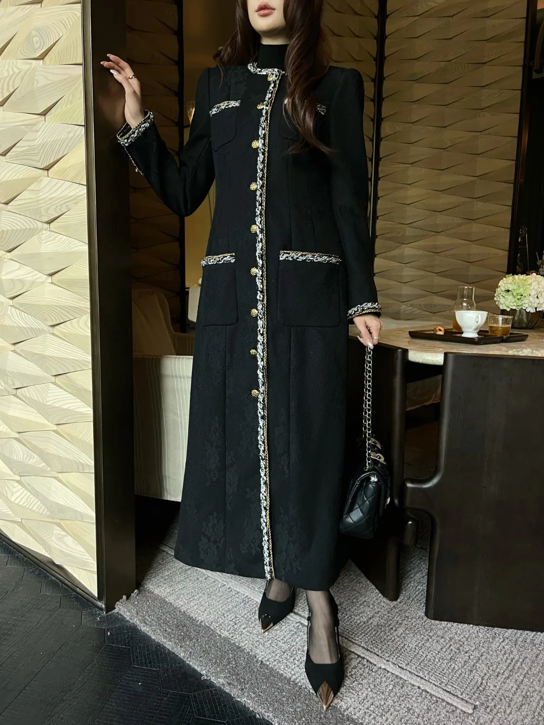 Пальто Женские Chanel 17276587