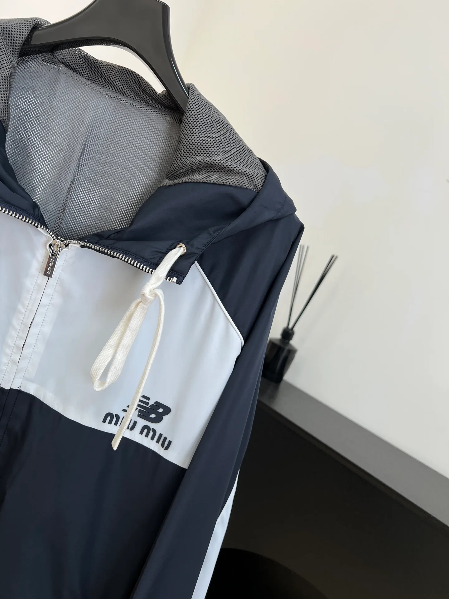 Куртки И Пуховики Женские Miu Miu 1803919