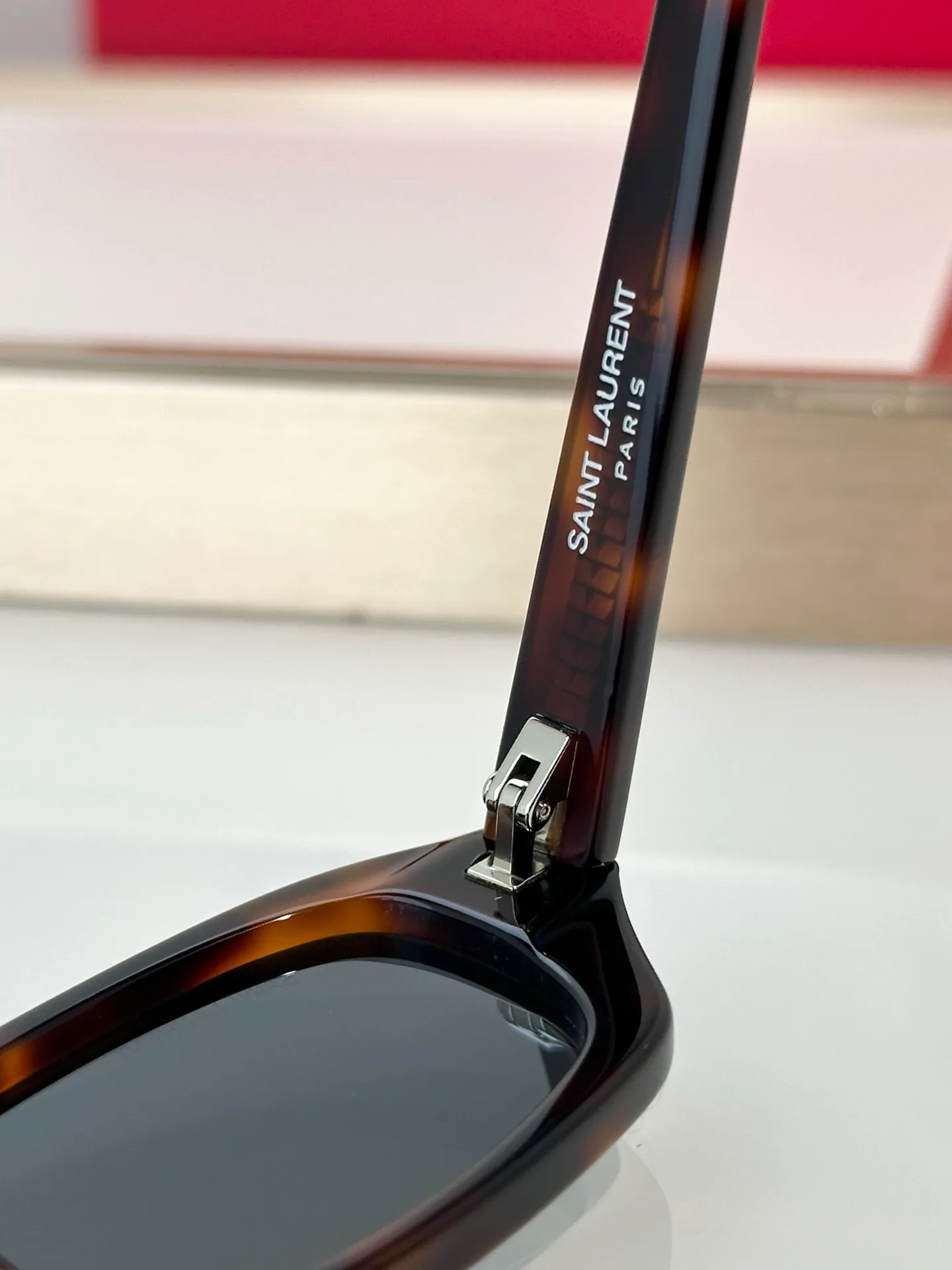 Очки Saint Laurent 18216388