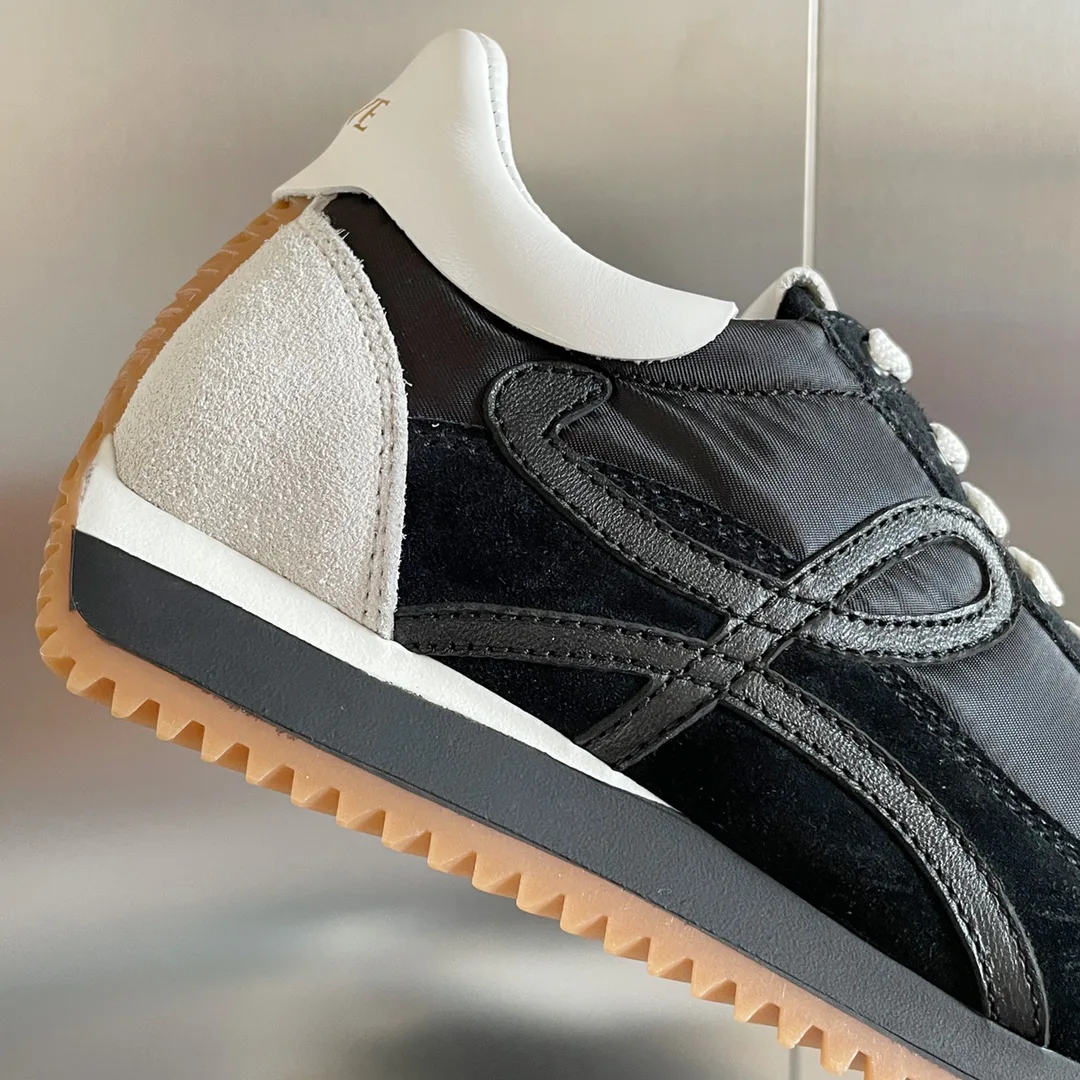 Кроссовки Женские Loewe 310027