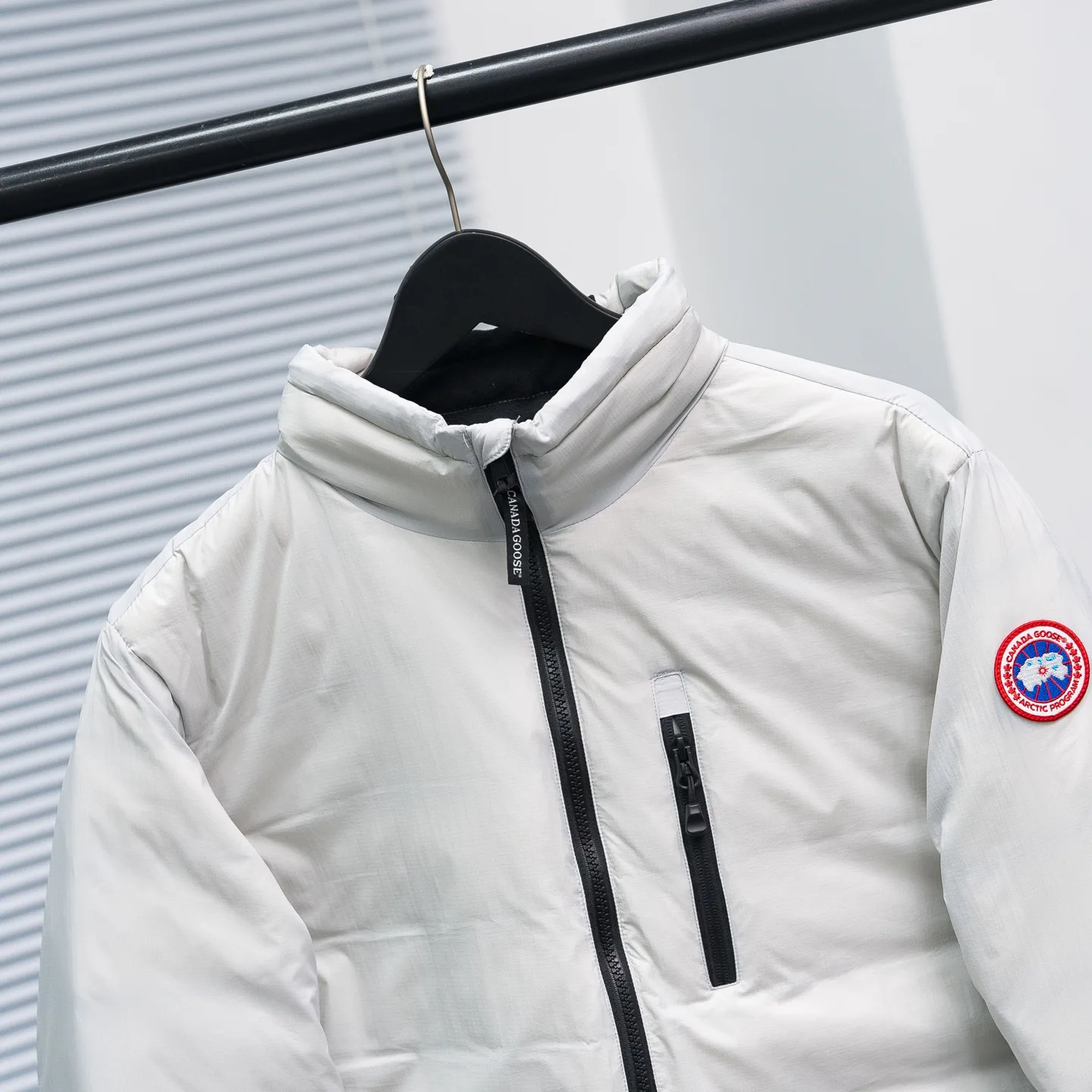 Куртки И Пуховики Женские Canada Goose 2139531