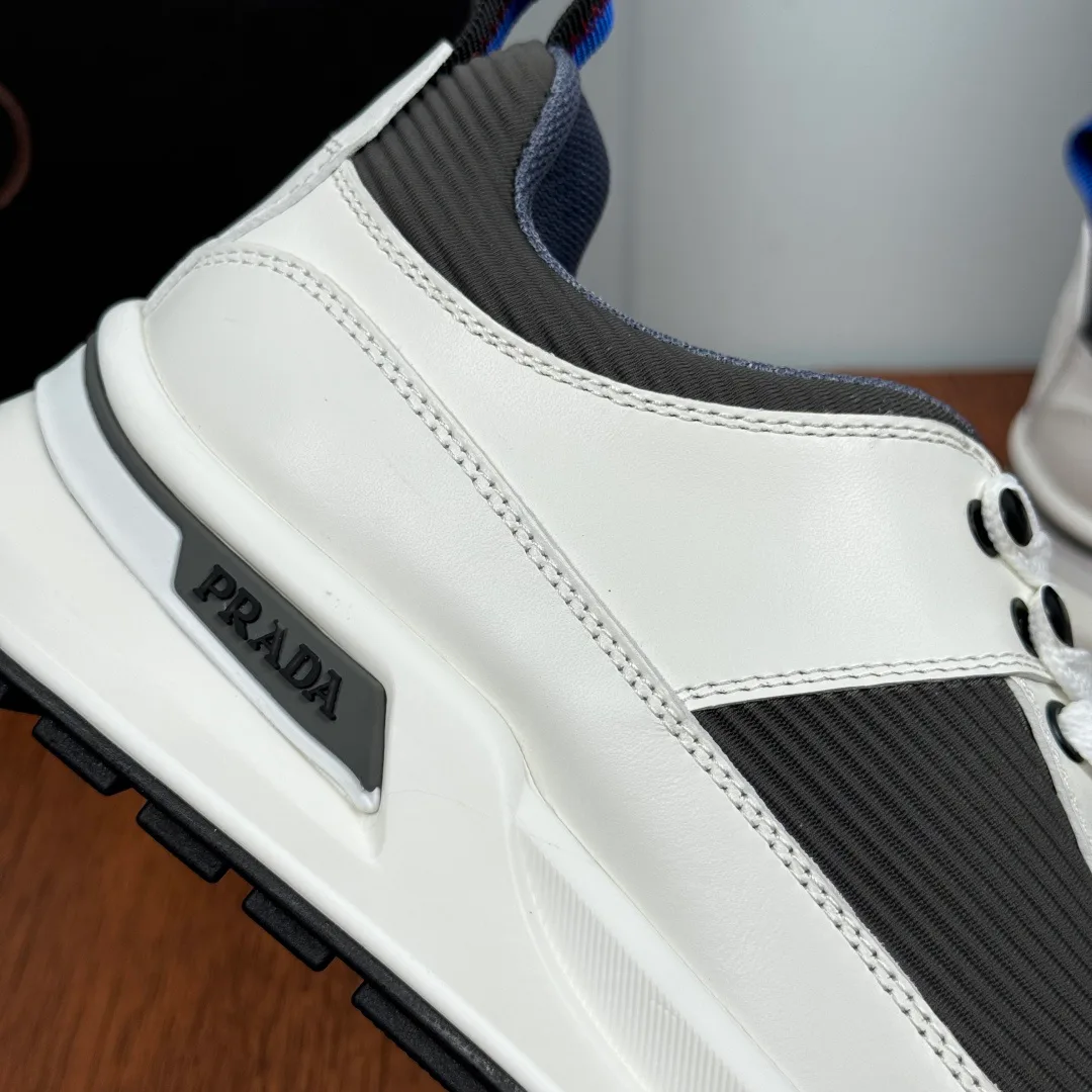 Кроссовки Мужские Prada 5891962