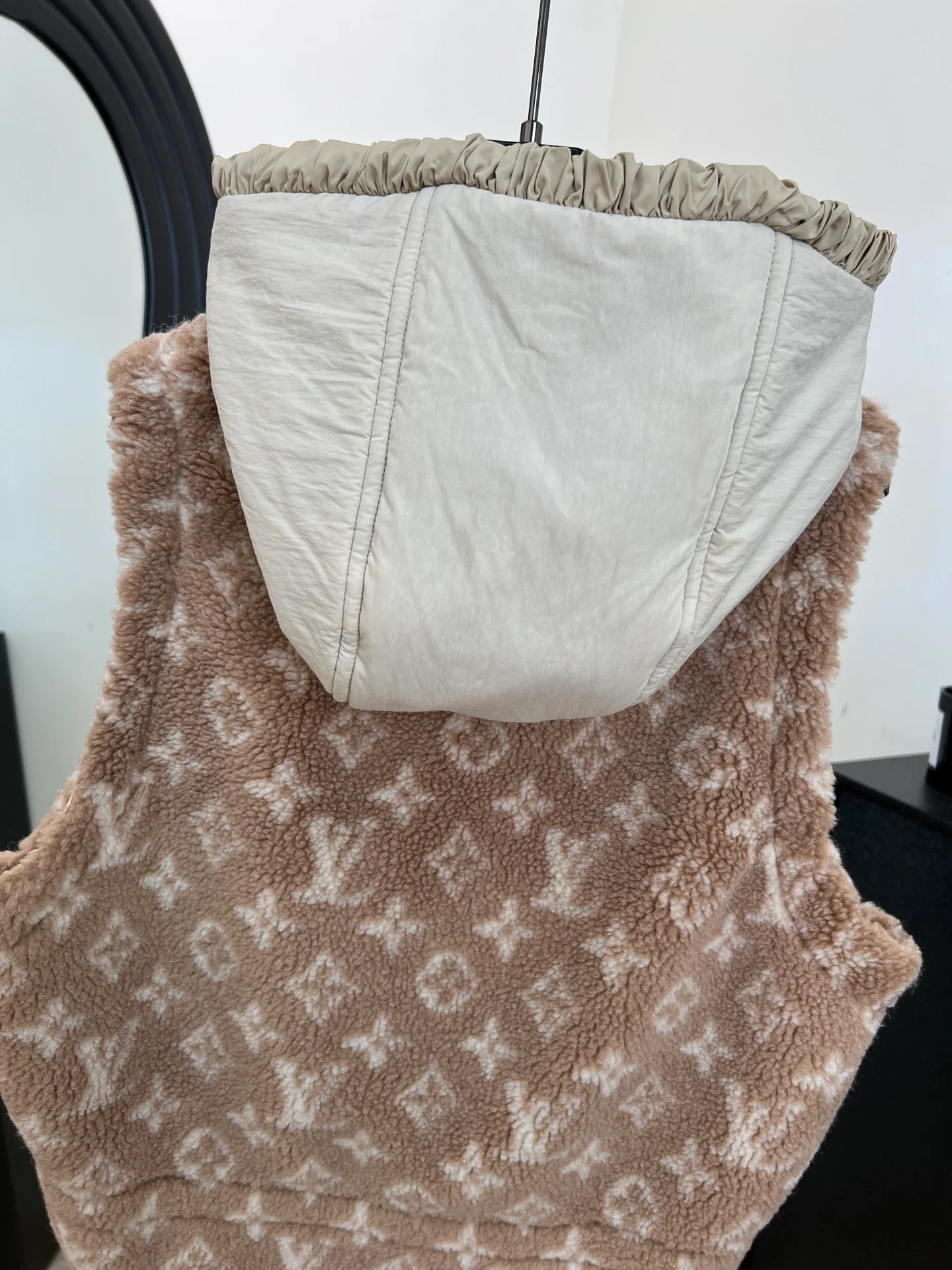 Жилеты Женские Louis Vuitton 441409