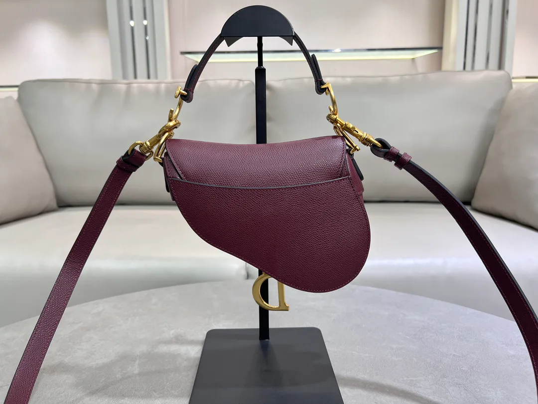 Классические Сумки Женские Christian Dior 9165577