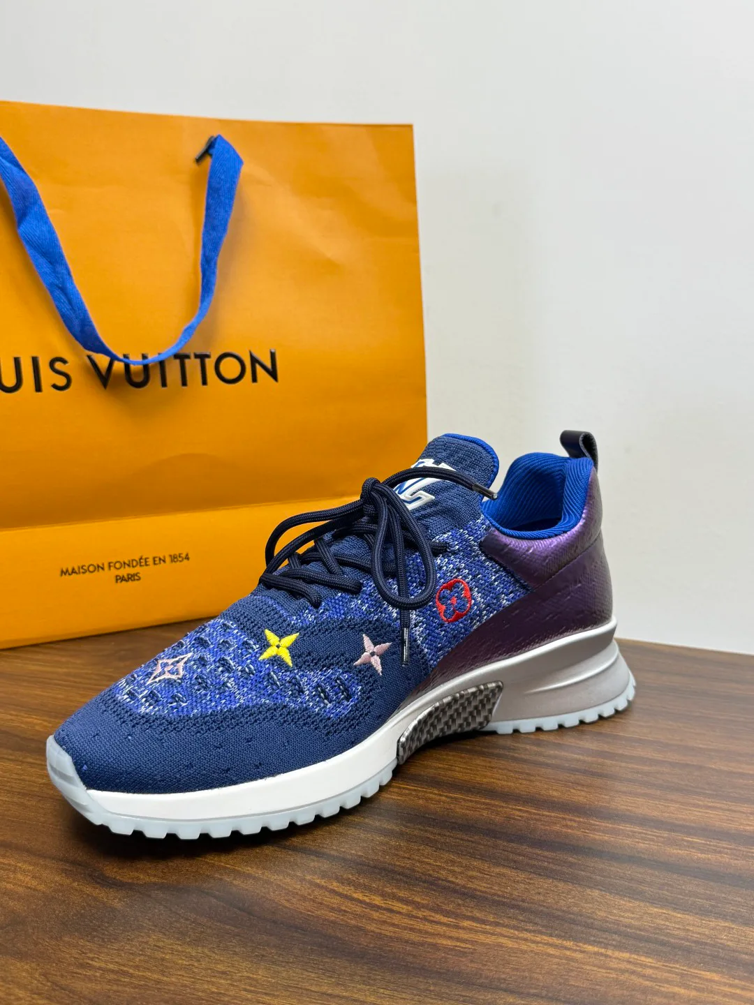 Кроссовки Мужские Louis Vuitton 19716406