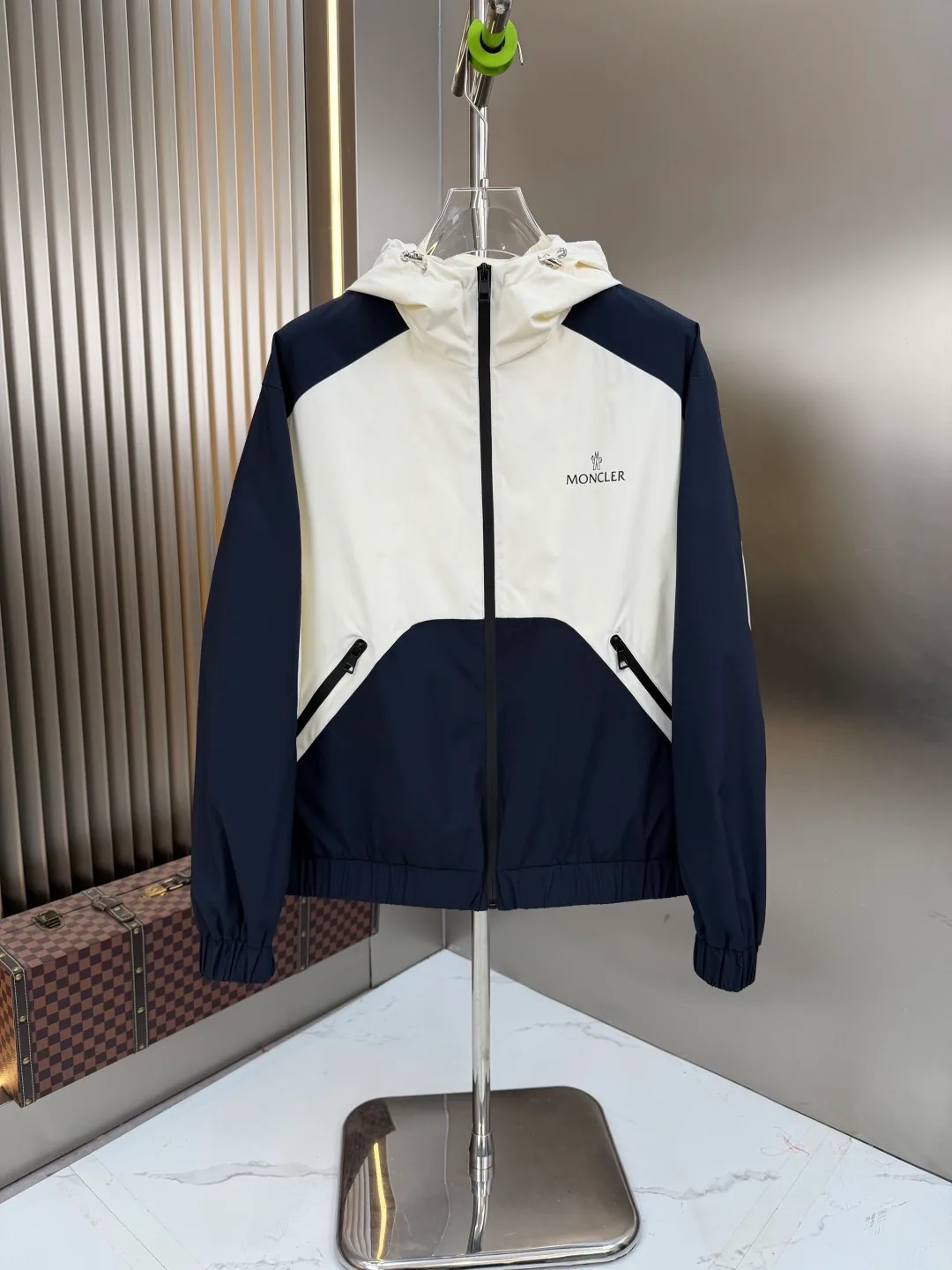Пальто И Тренчи Мужские Moncler 11523385