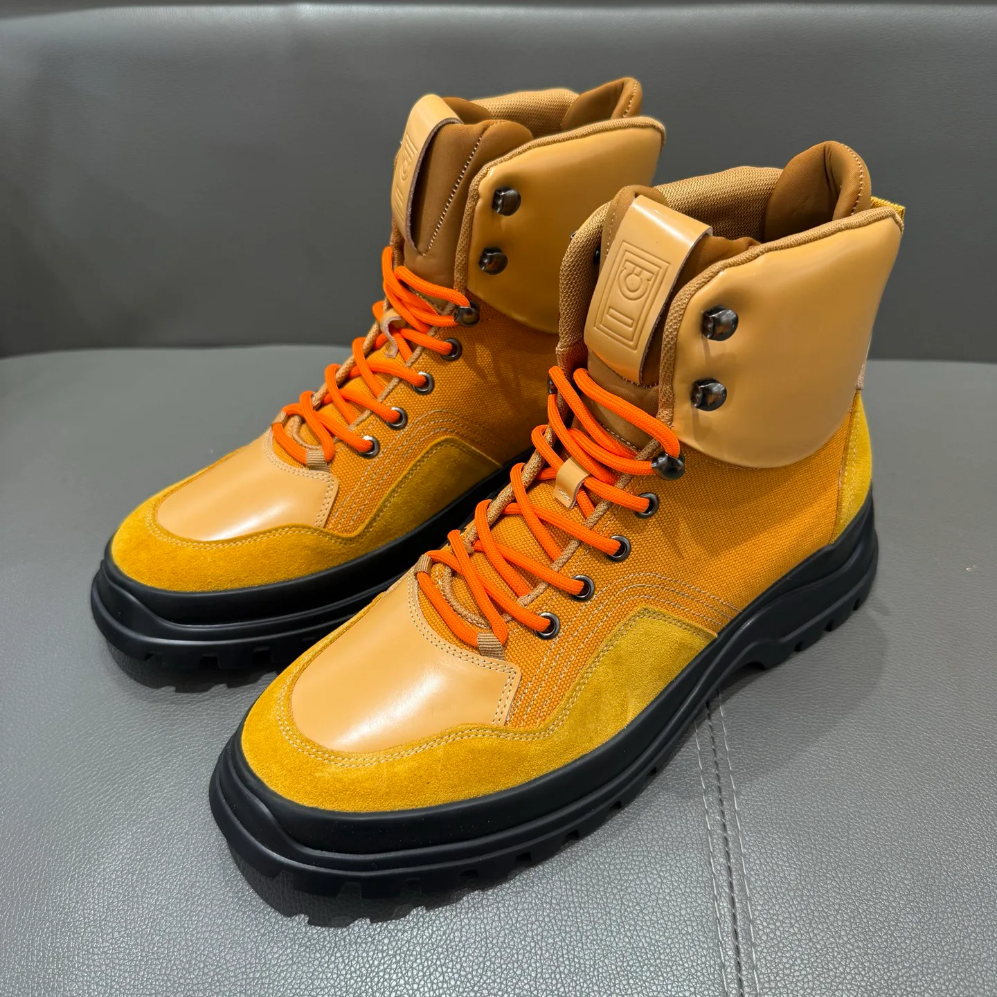 Ботинки Мужские Salvatore Ferragamo 840391