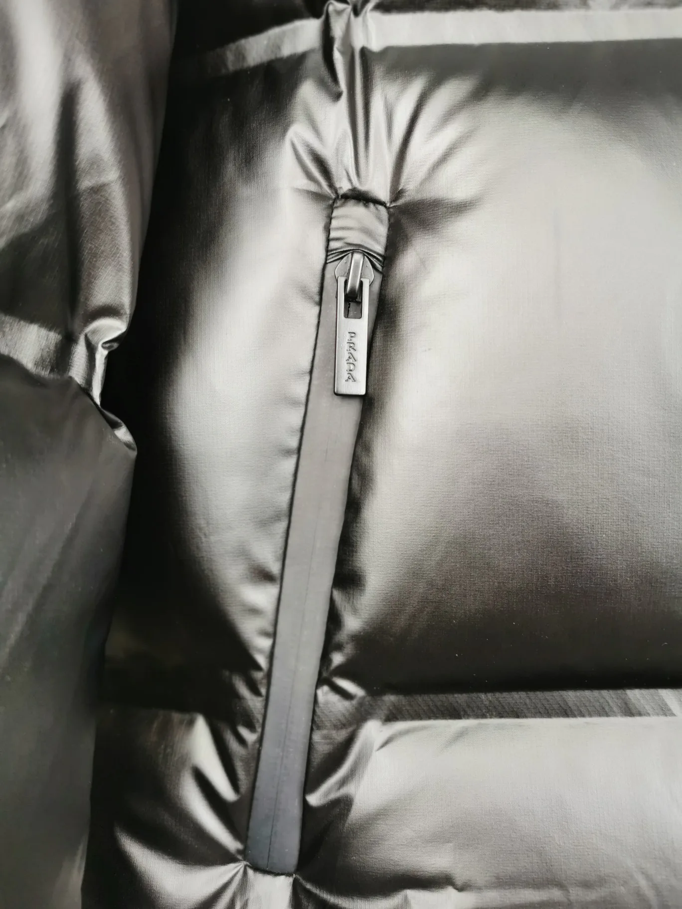 Куртки И Пуховики Женские Prada 362480