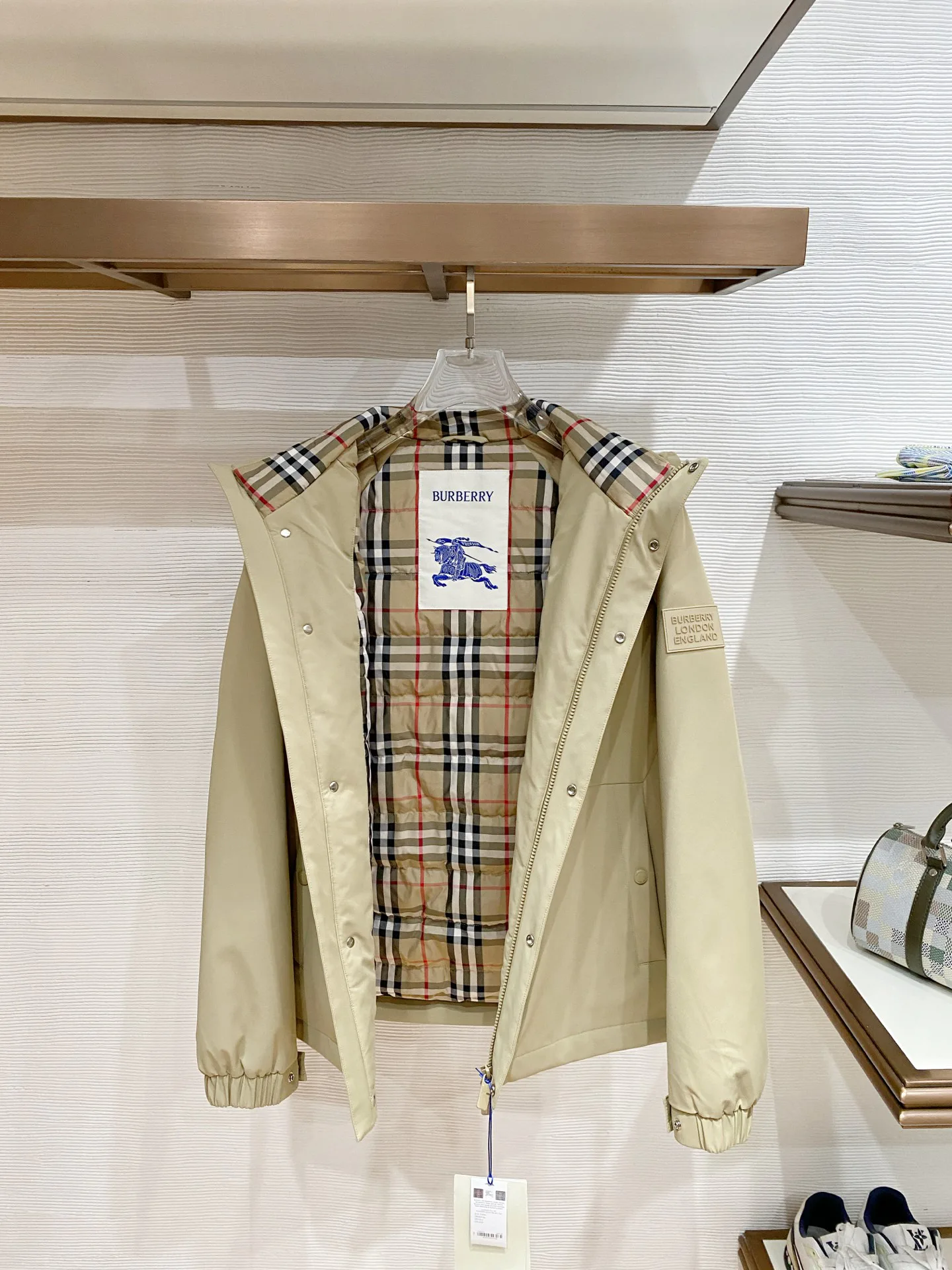 Куртки И Пуховики Мужские Burberry 17941268