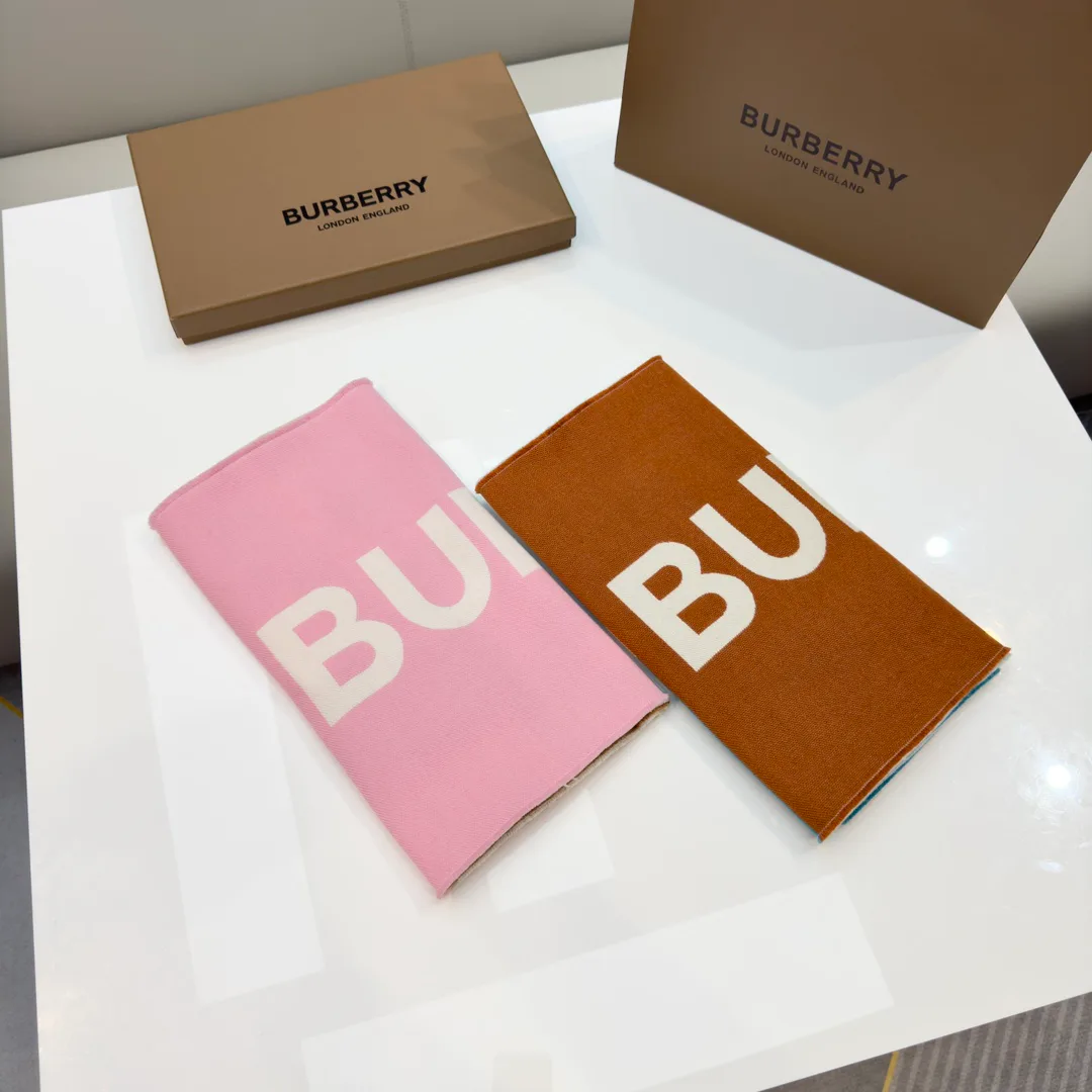 Шарфы Burberry 2240