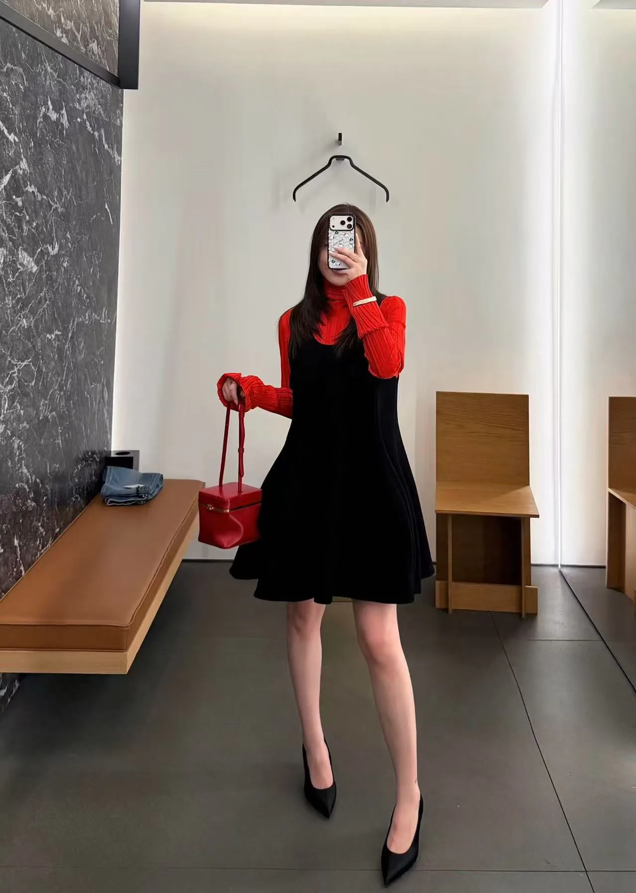 Платья Женские Celine 18877846