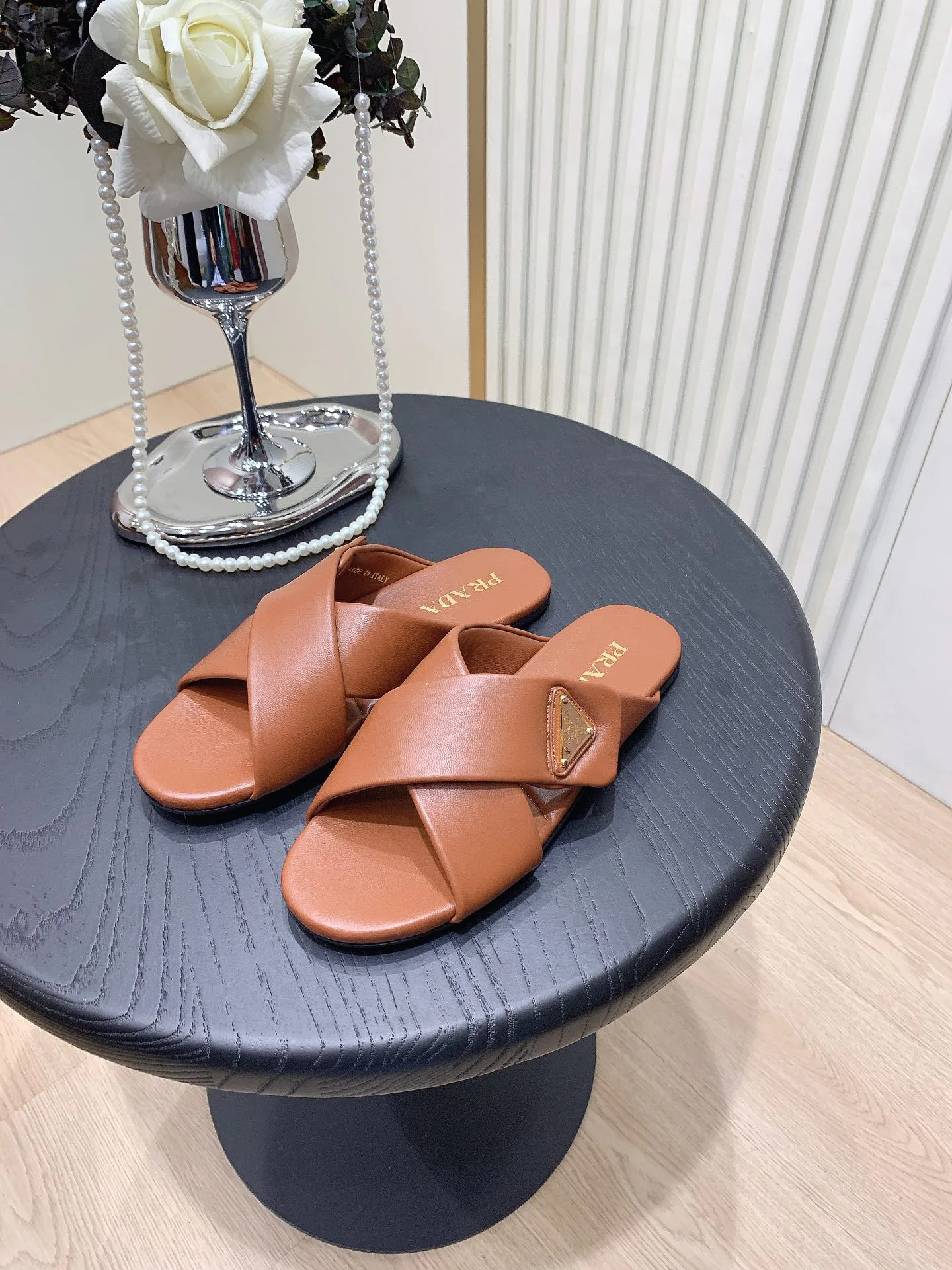 Шлепанцы Женские Prada 12725834