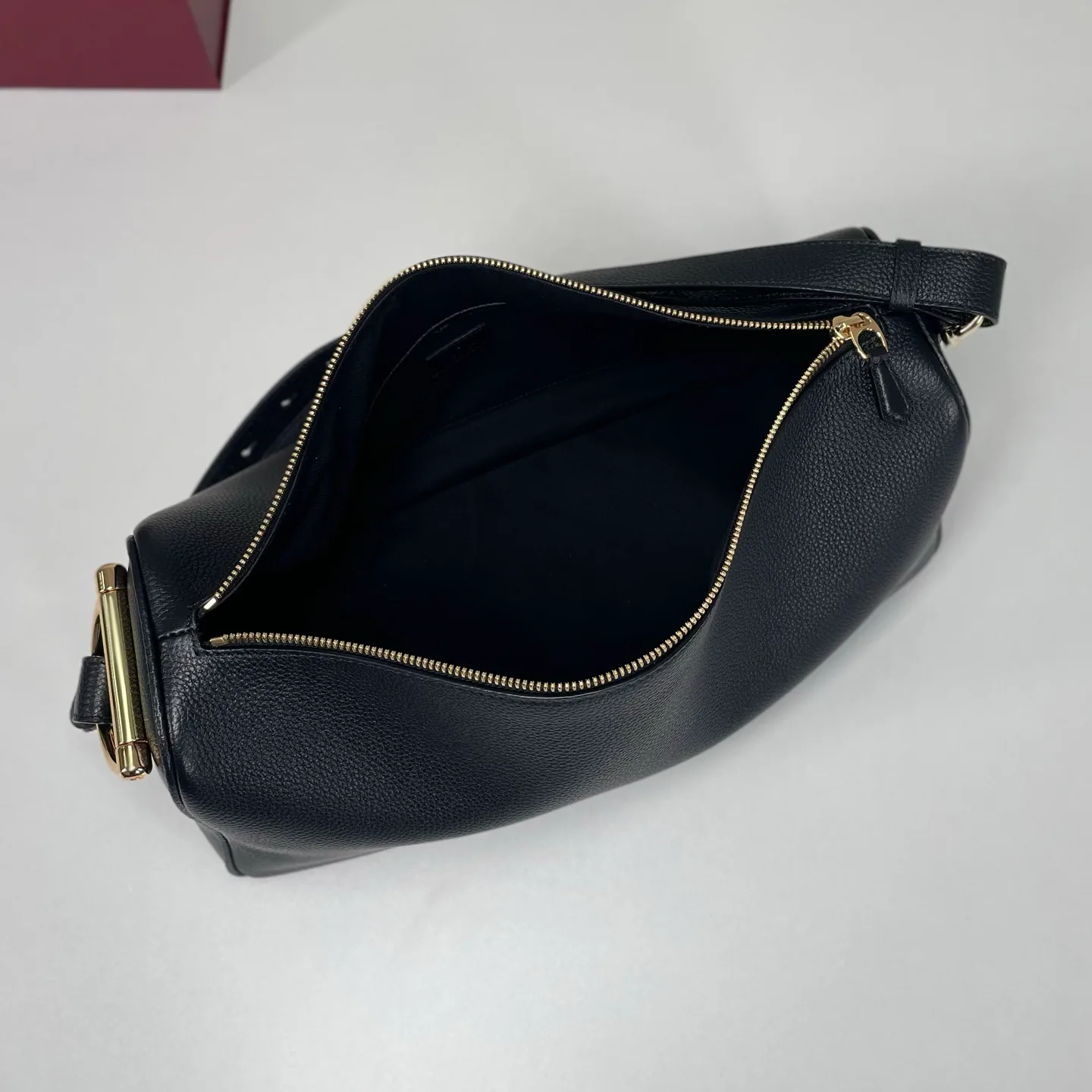 Сумки На Ремне Женские Gucci 339367