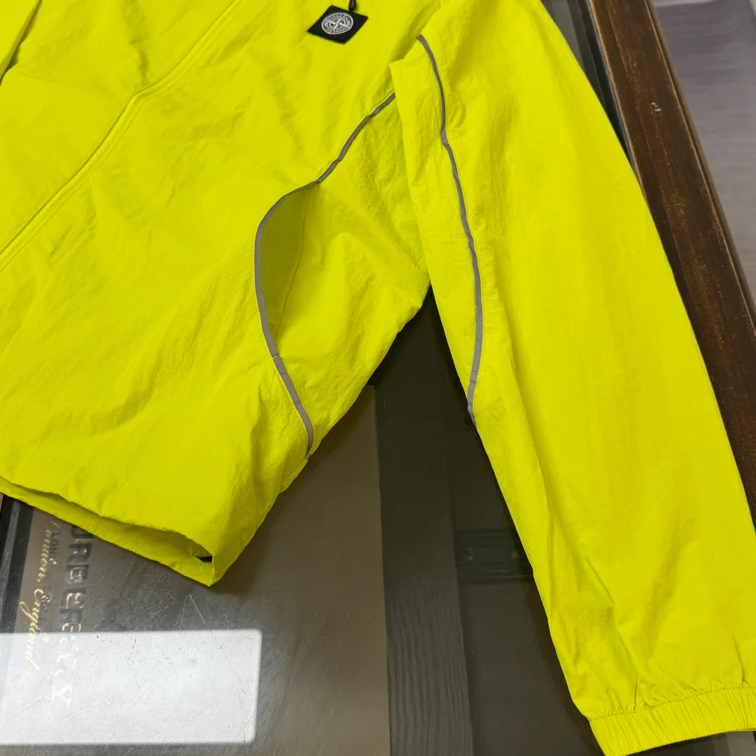Куртки И Пуховики Мужские Stone Island 17286069