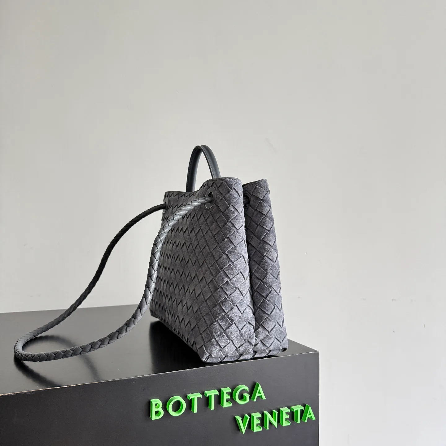 Классические Сумки Женские Bottega Veneta 16890025