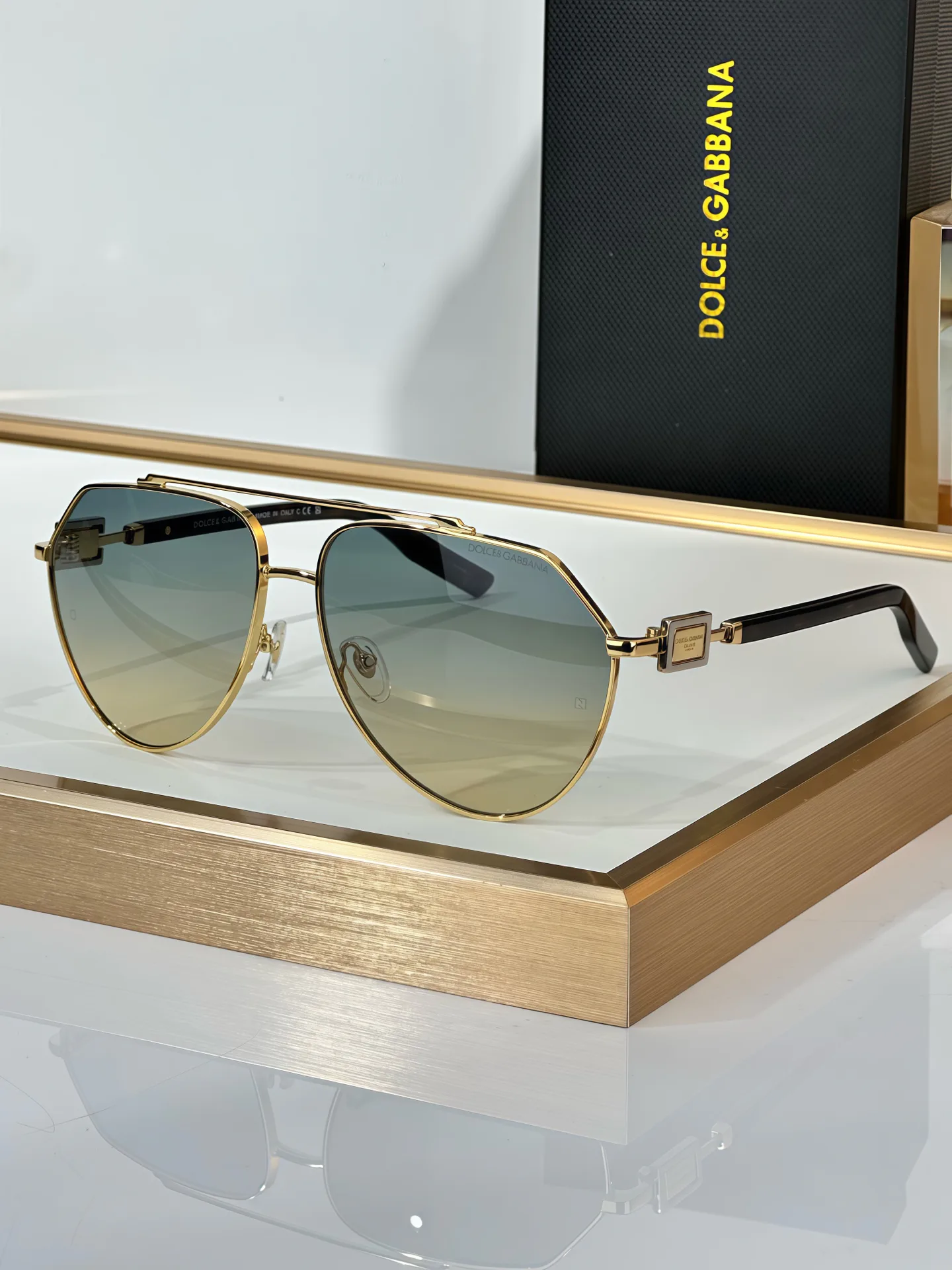 Очки Dolce & Gabbana 279929