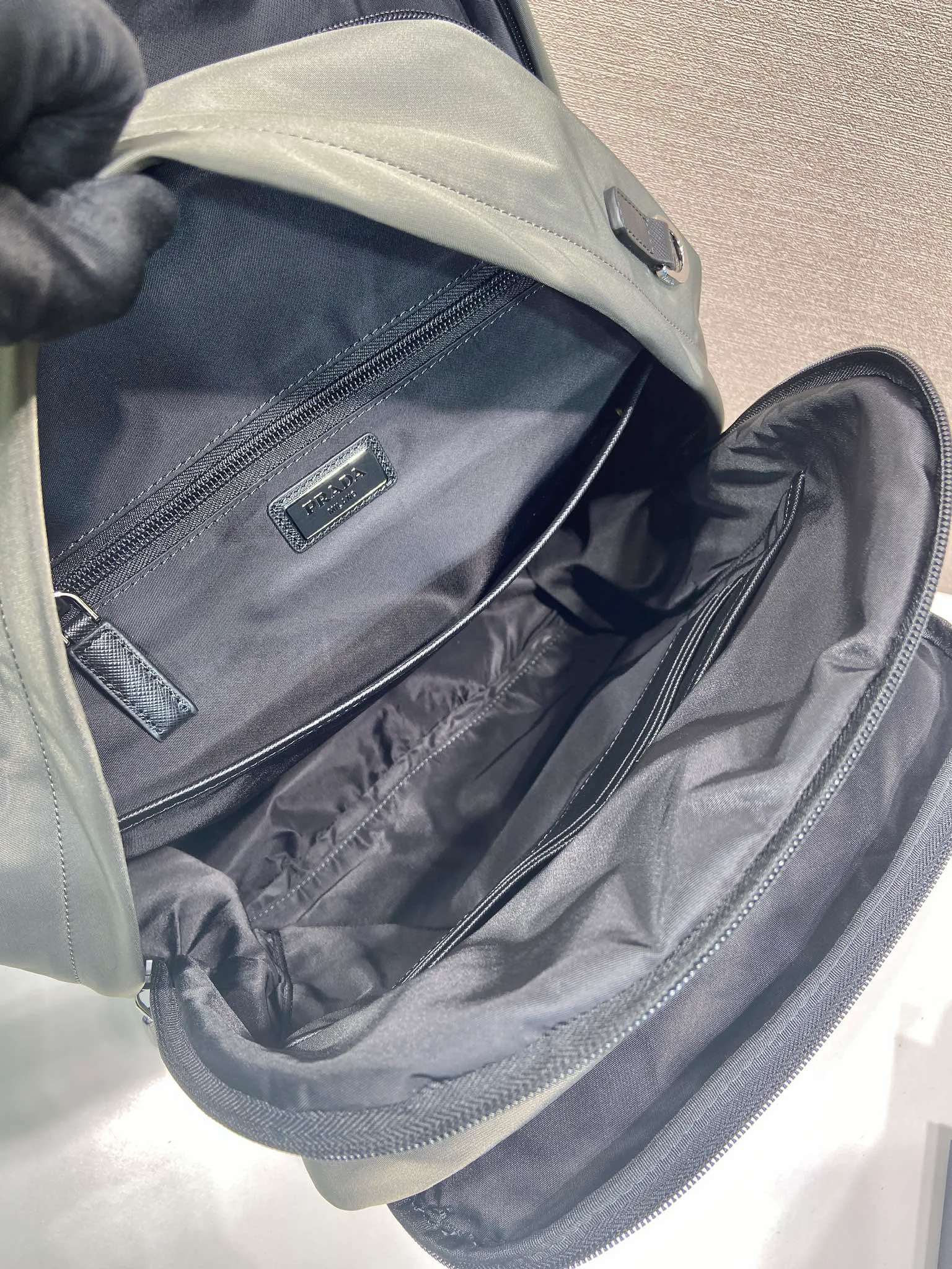 Рюкзаки Женские Prada 12757402