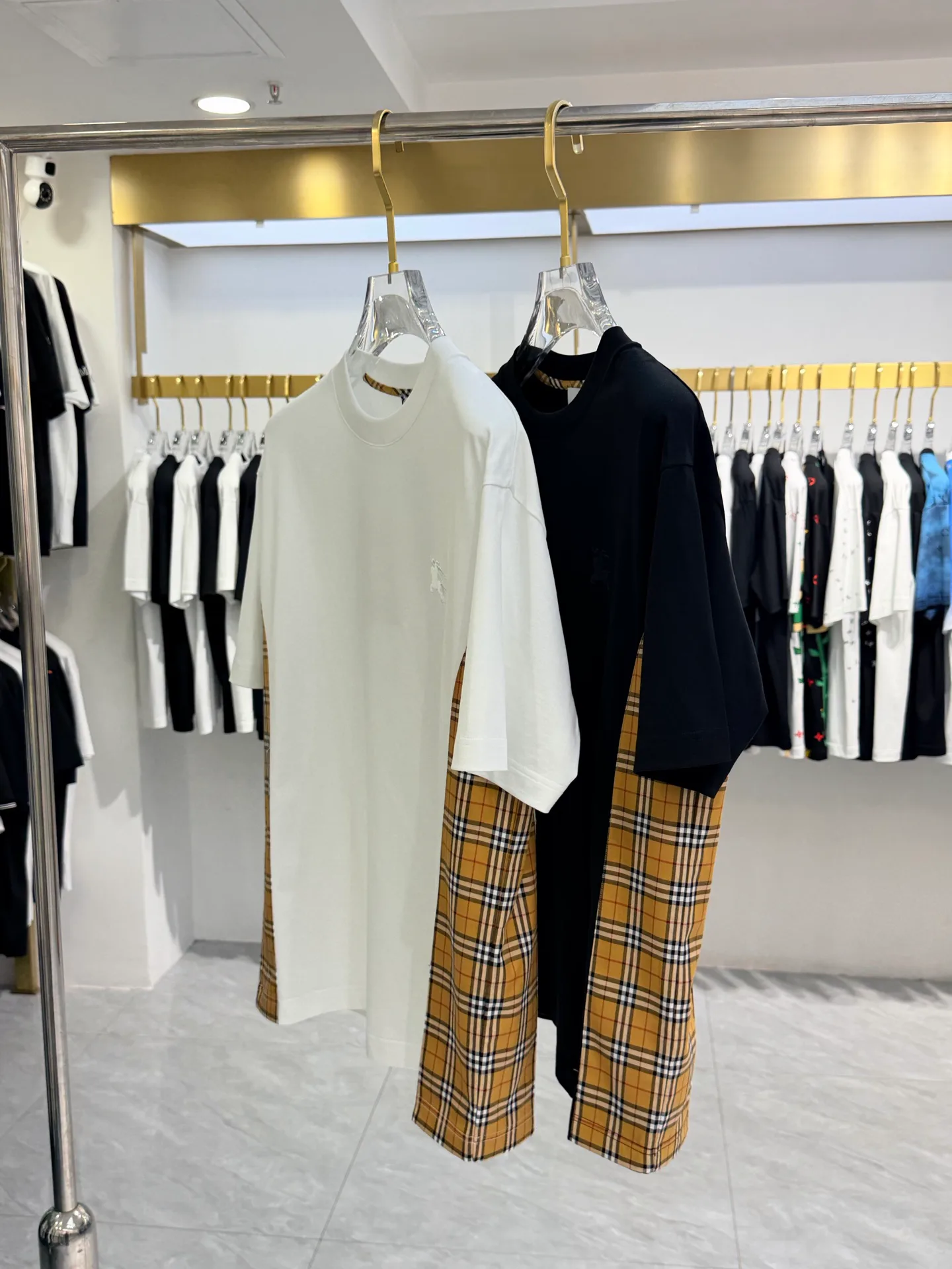 Футболки Женские Burberry 11784689