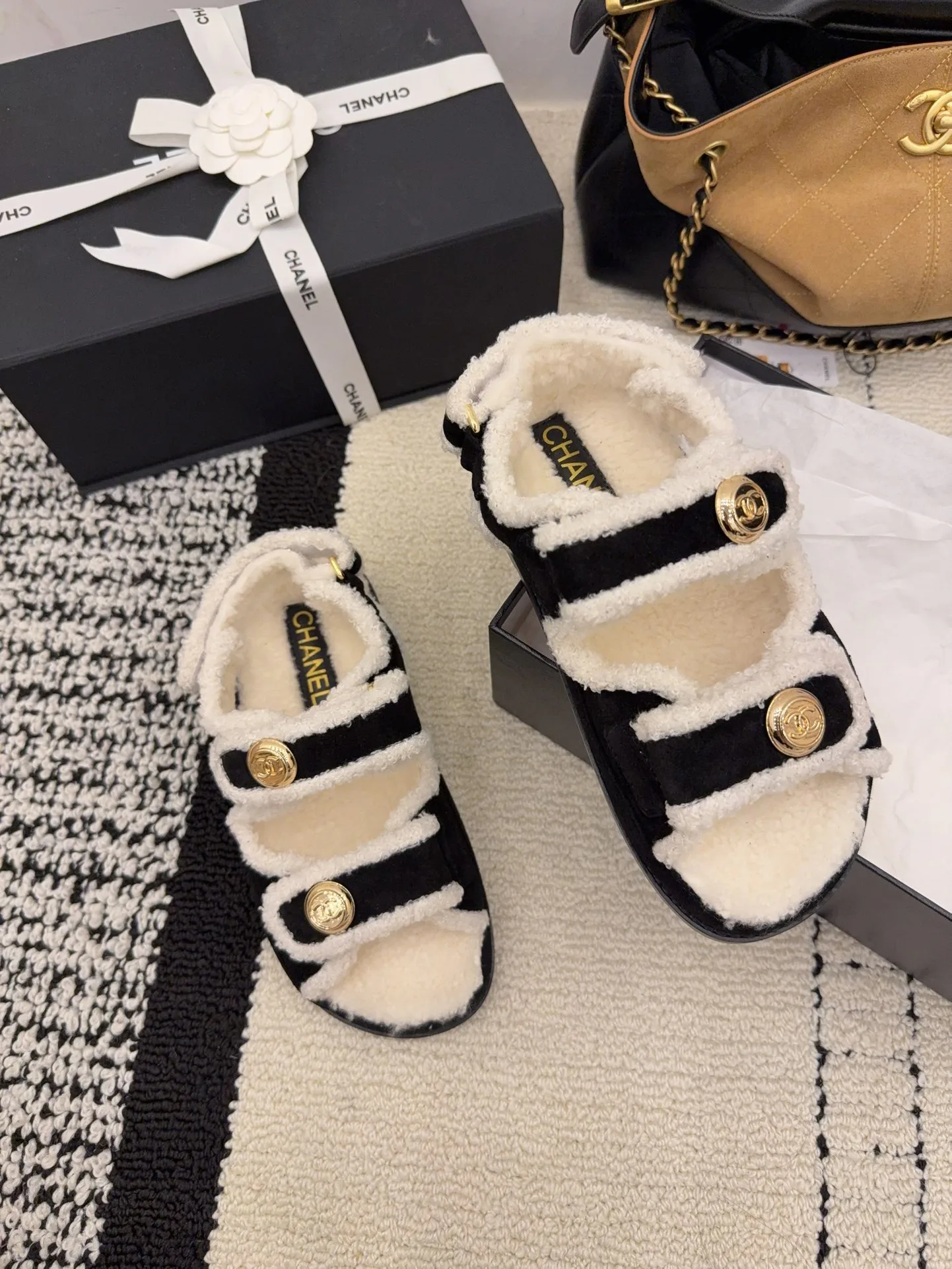 Тапочки Женские Chanel 489659