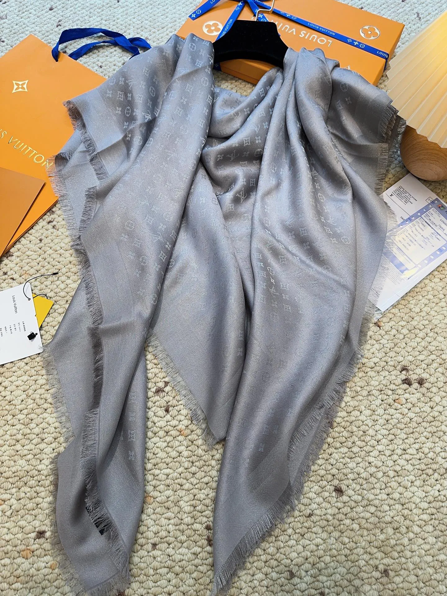 Шарфы Louis Vuitton 218439