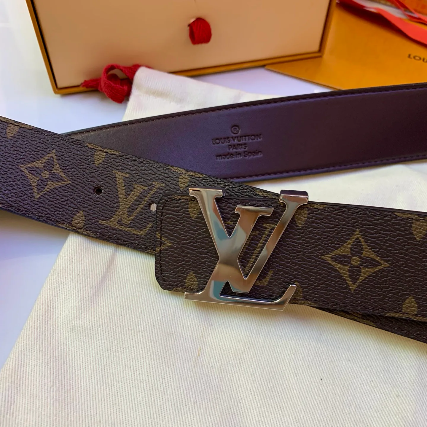 Ремни Louis Vuitton 17682156