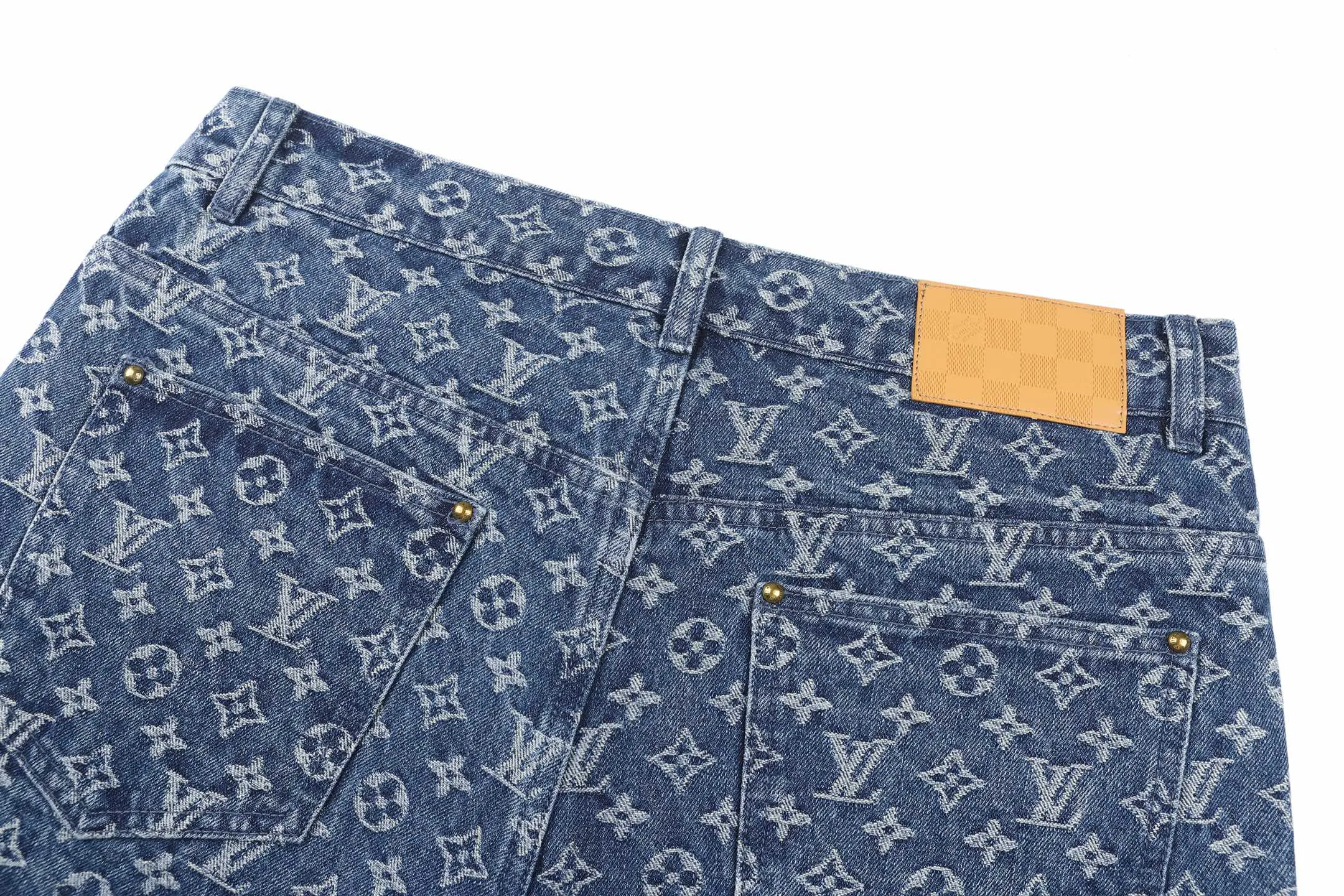 Шорты Женские Louis Vuitton 11867094