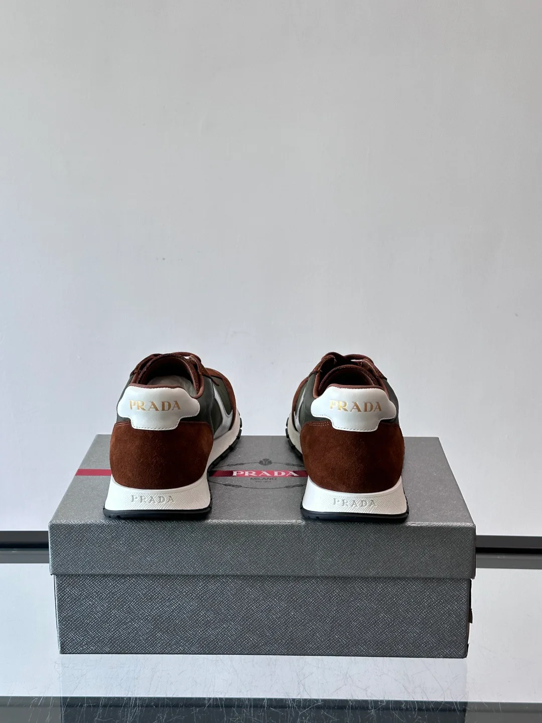 Кроссовки Мужские Prada 1072330