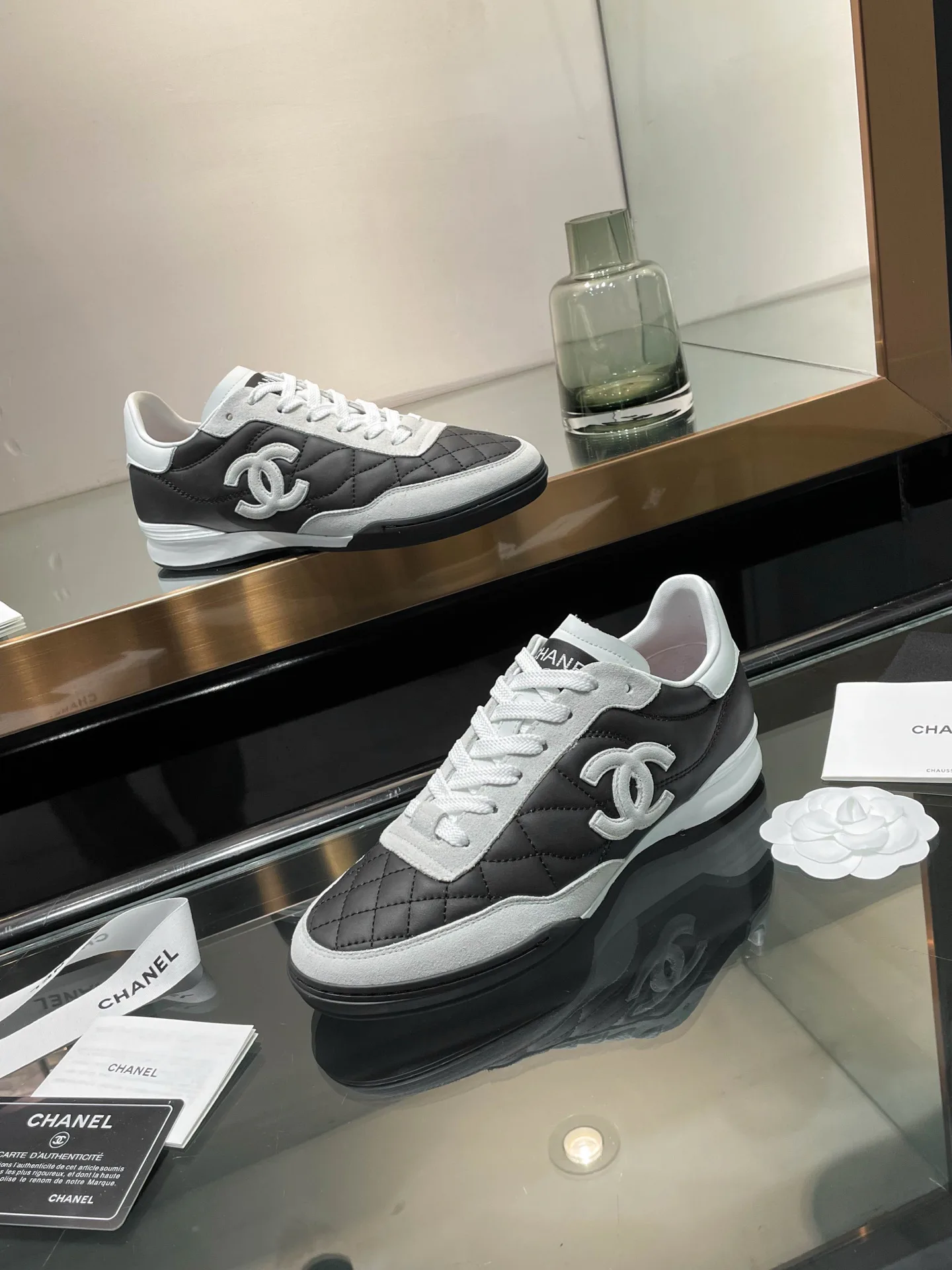 Кроссовки Женские Chanel 18780401