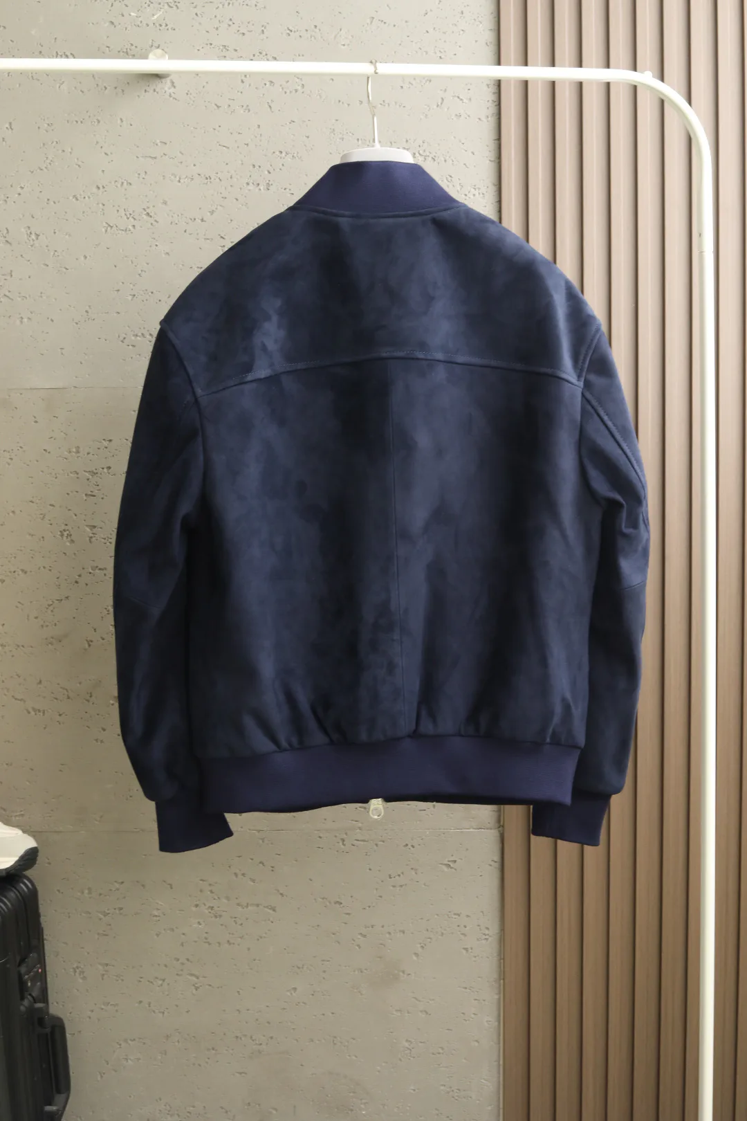 Кожаные Куртки И Дублёнки Мужские Loro Piana 369733